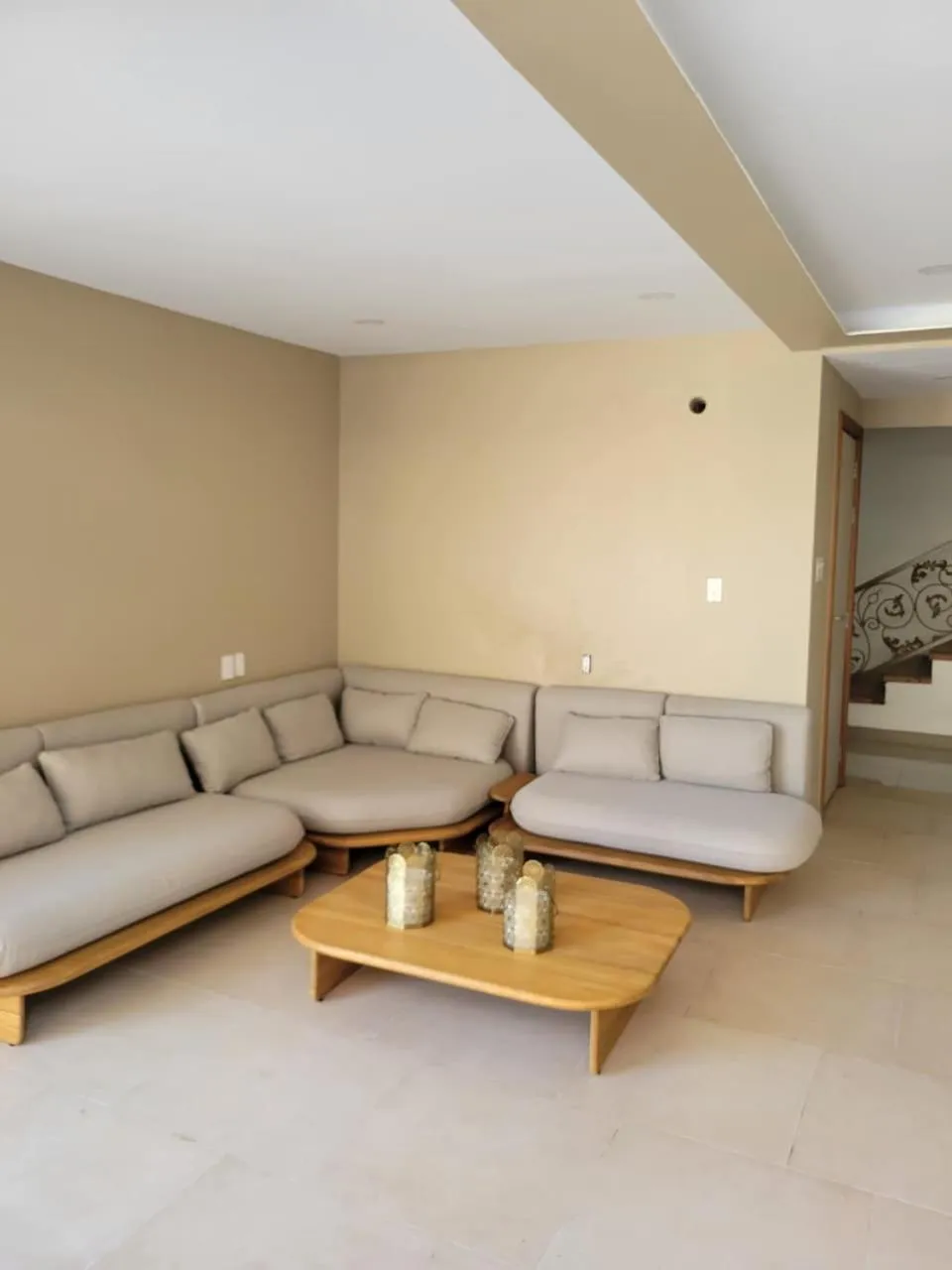 Balcony/Terrace in Empire Apartments Su 1 Celinastraat