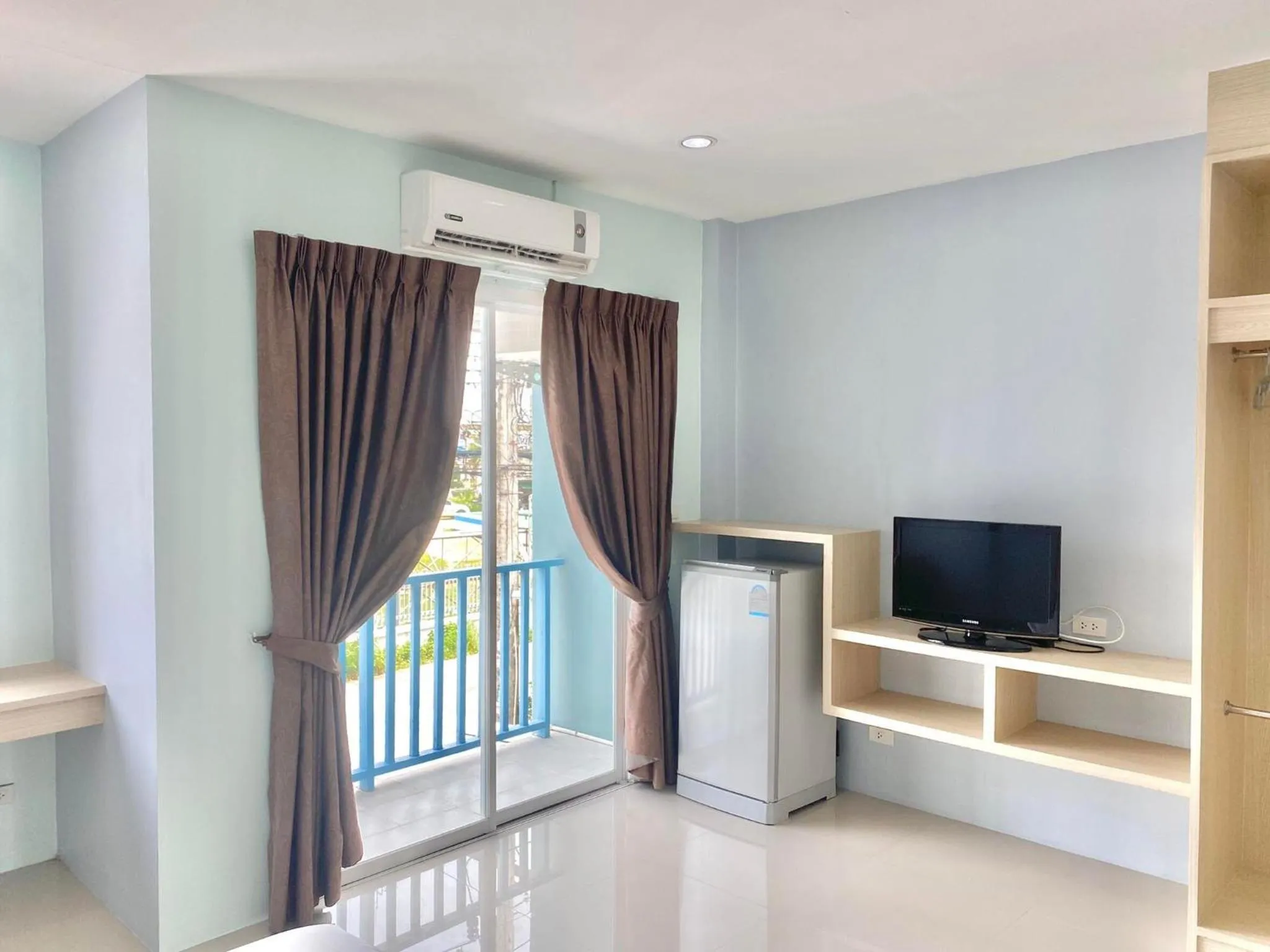 TV and multimedia in Hop On Phuket