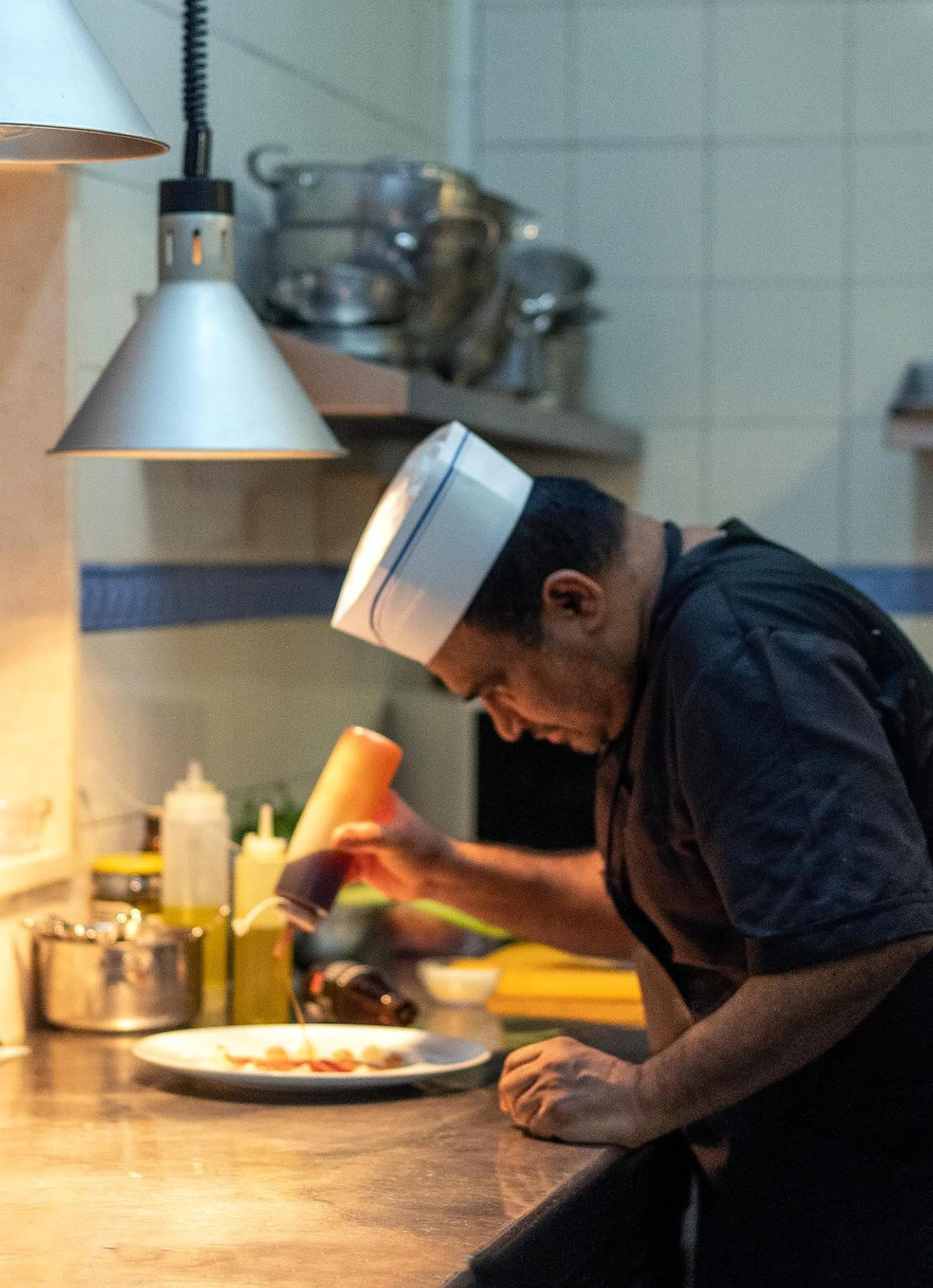 Restaurant/places to eat in Hotel Posa Posa