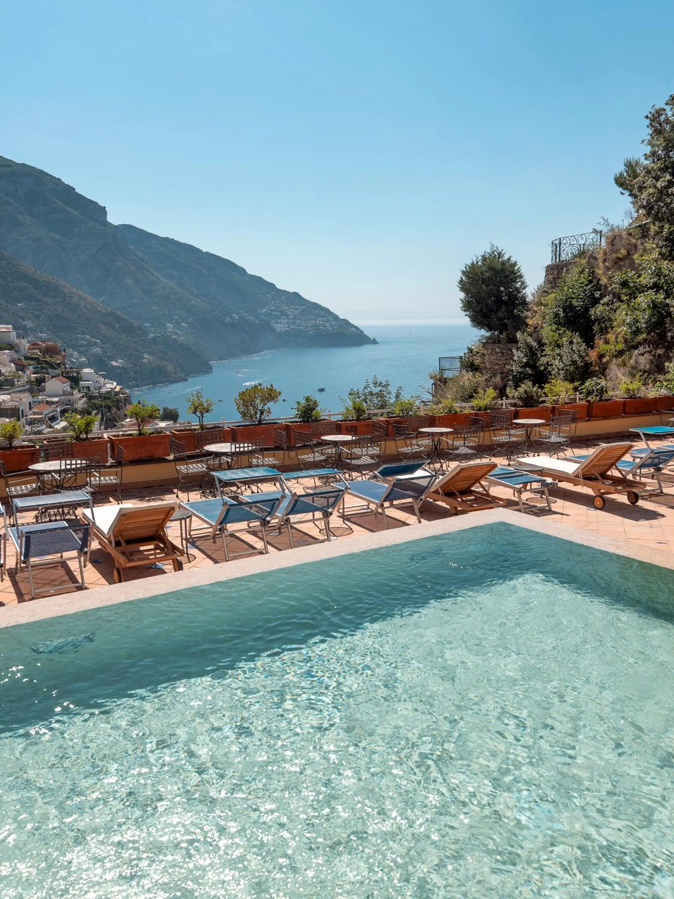 Swimming pool in Hotel Posa Posa