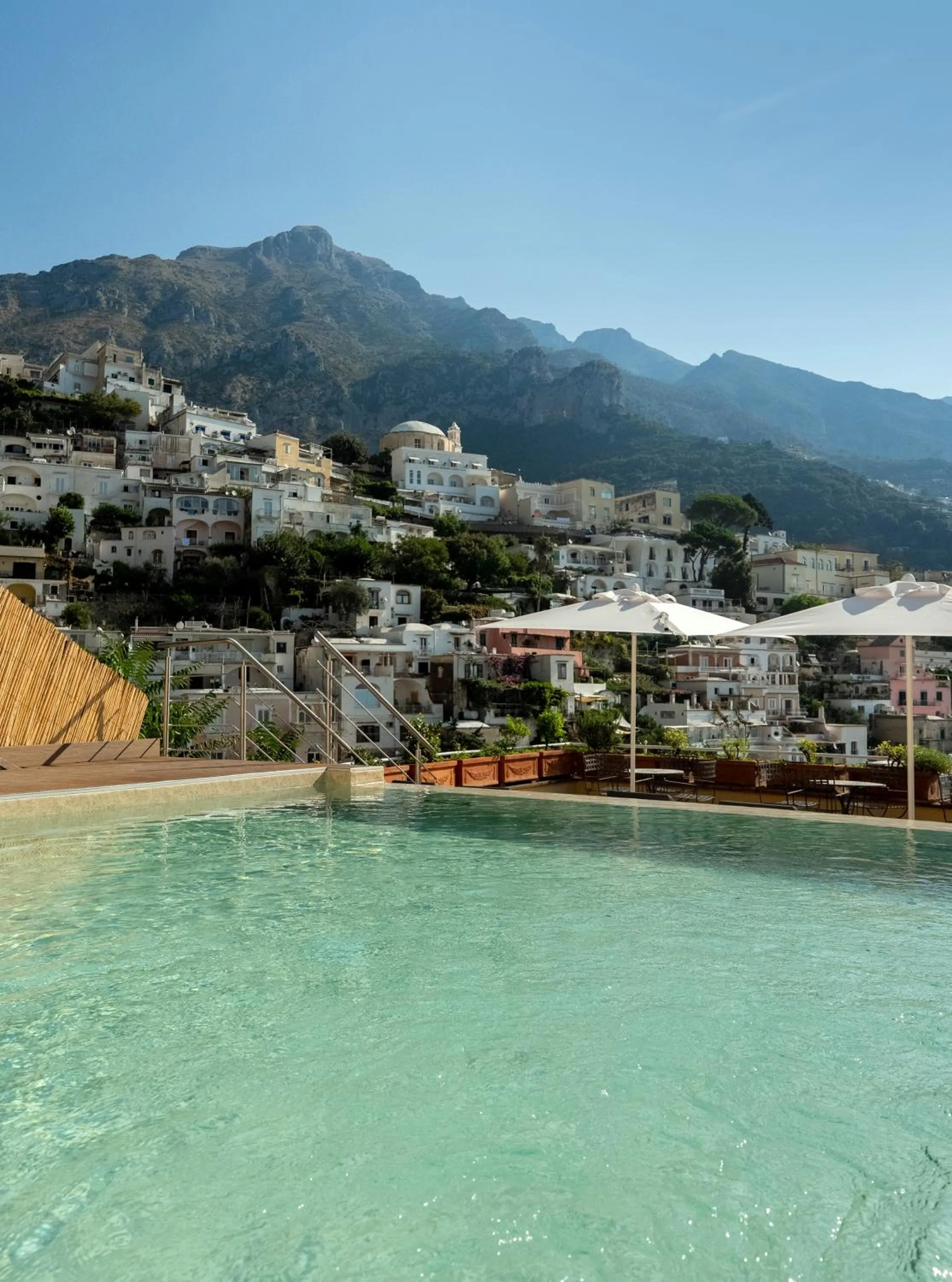 Swimming pool in Hotel Posa Posa