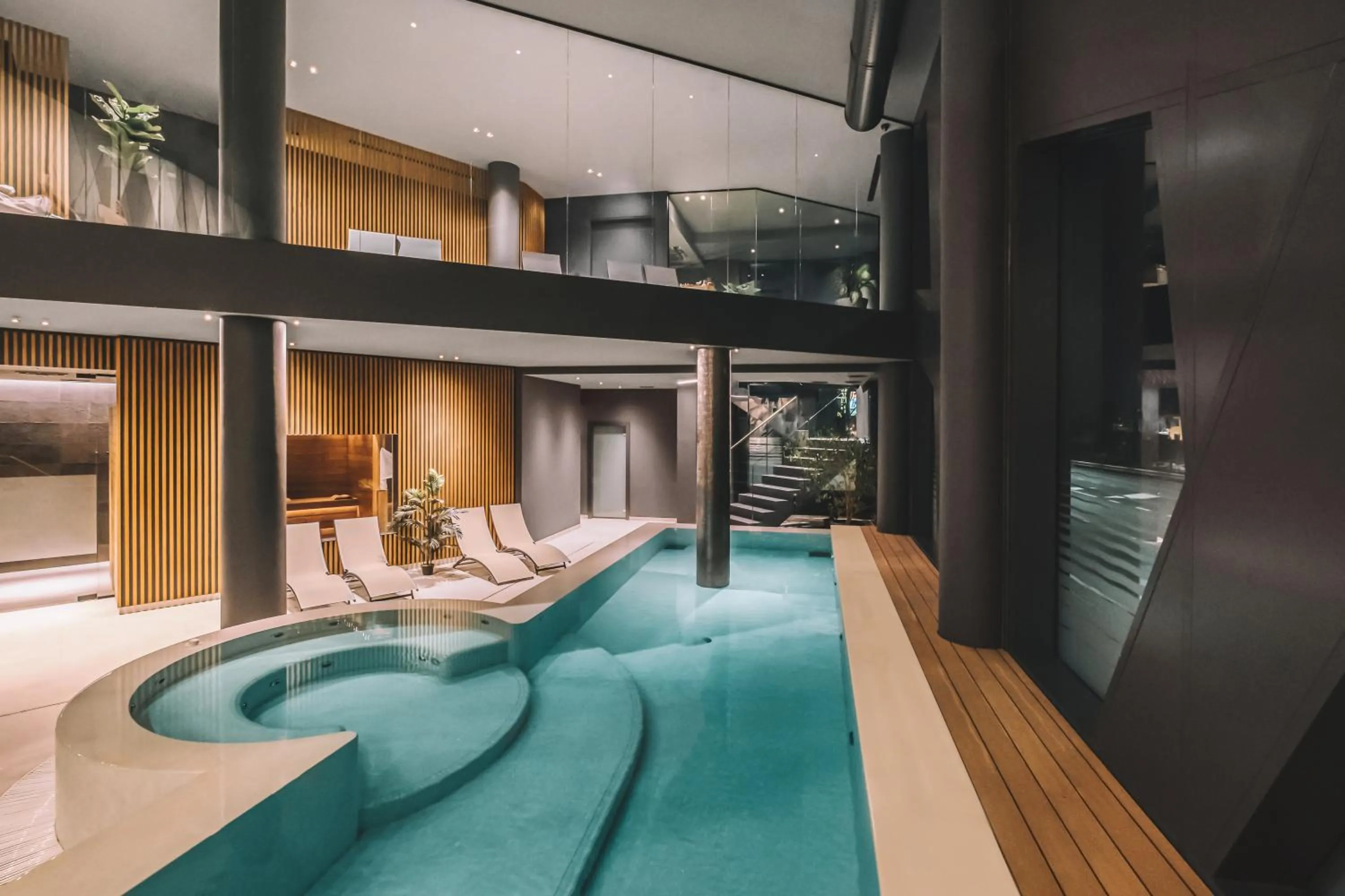 Swimming pool in Elite Hotel & Spa