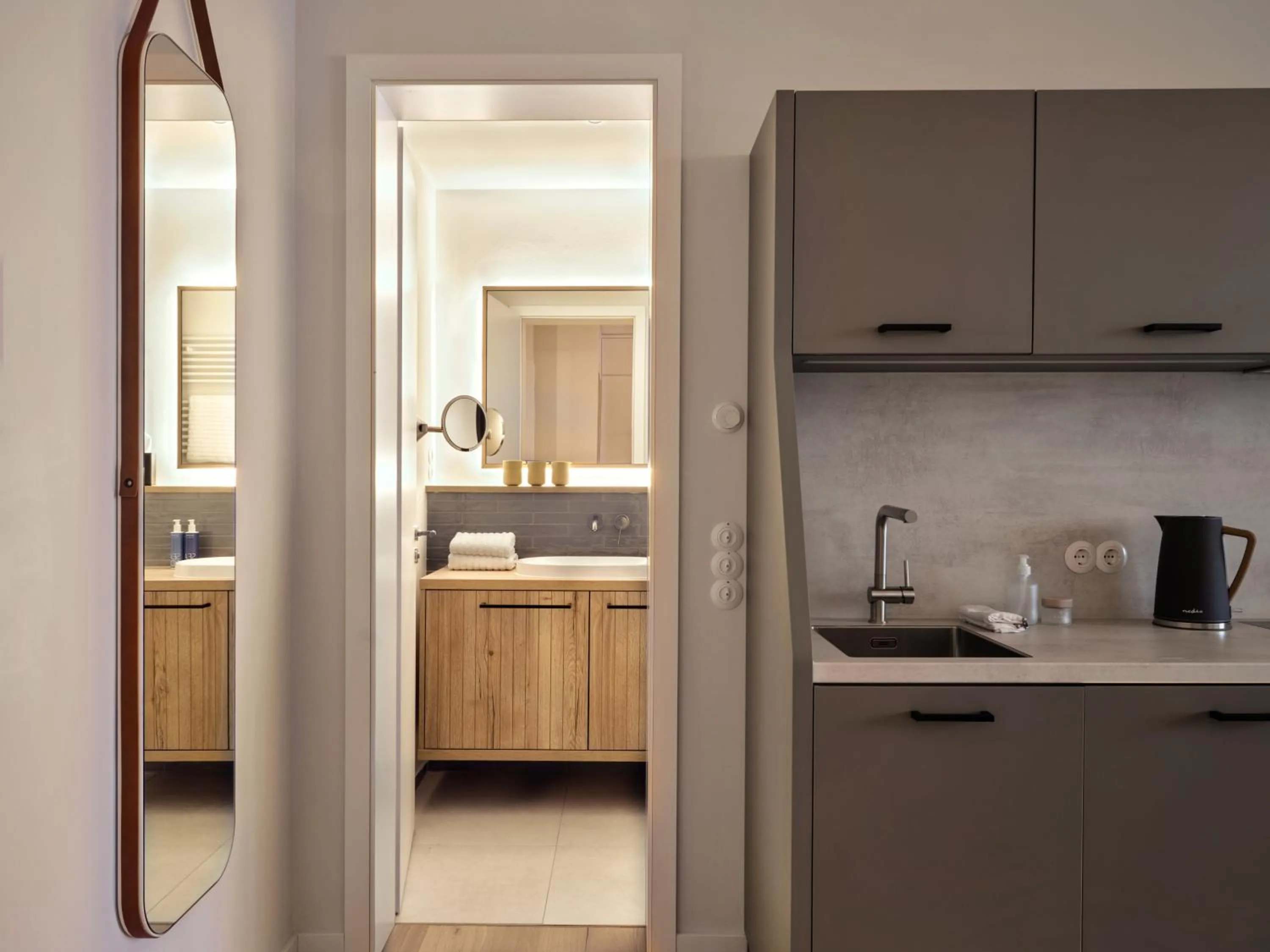 Bathroom in the breeze