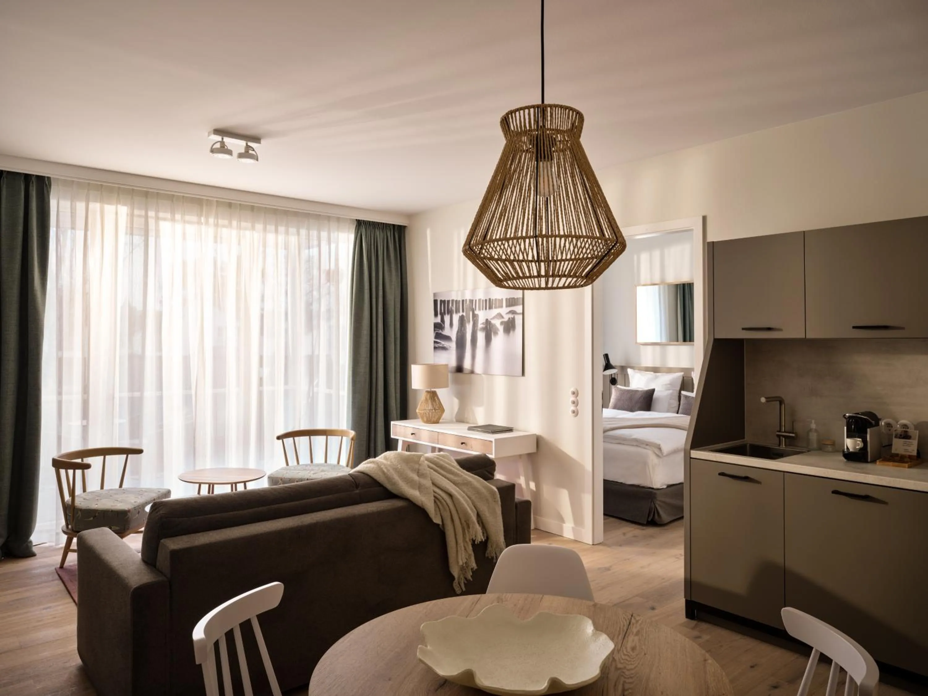 Living room, Bed in the breeze