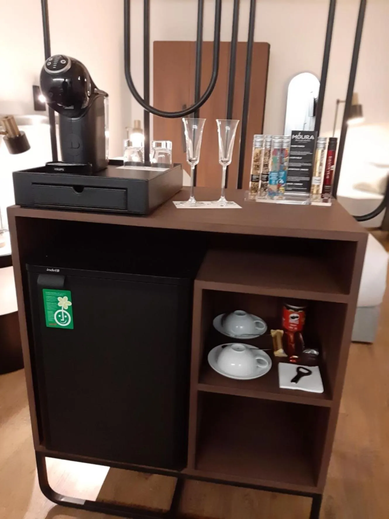 Coffee/tea facilities in MouraSuites Hotel