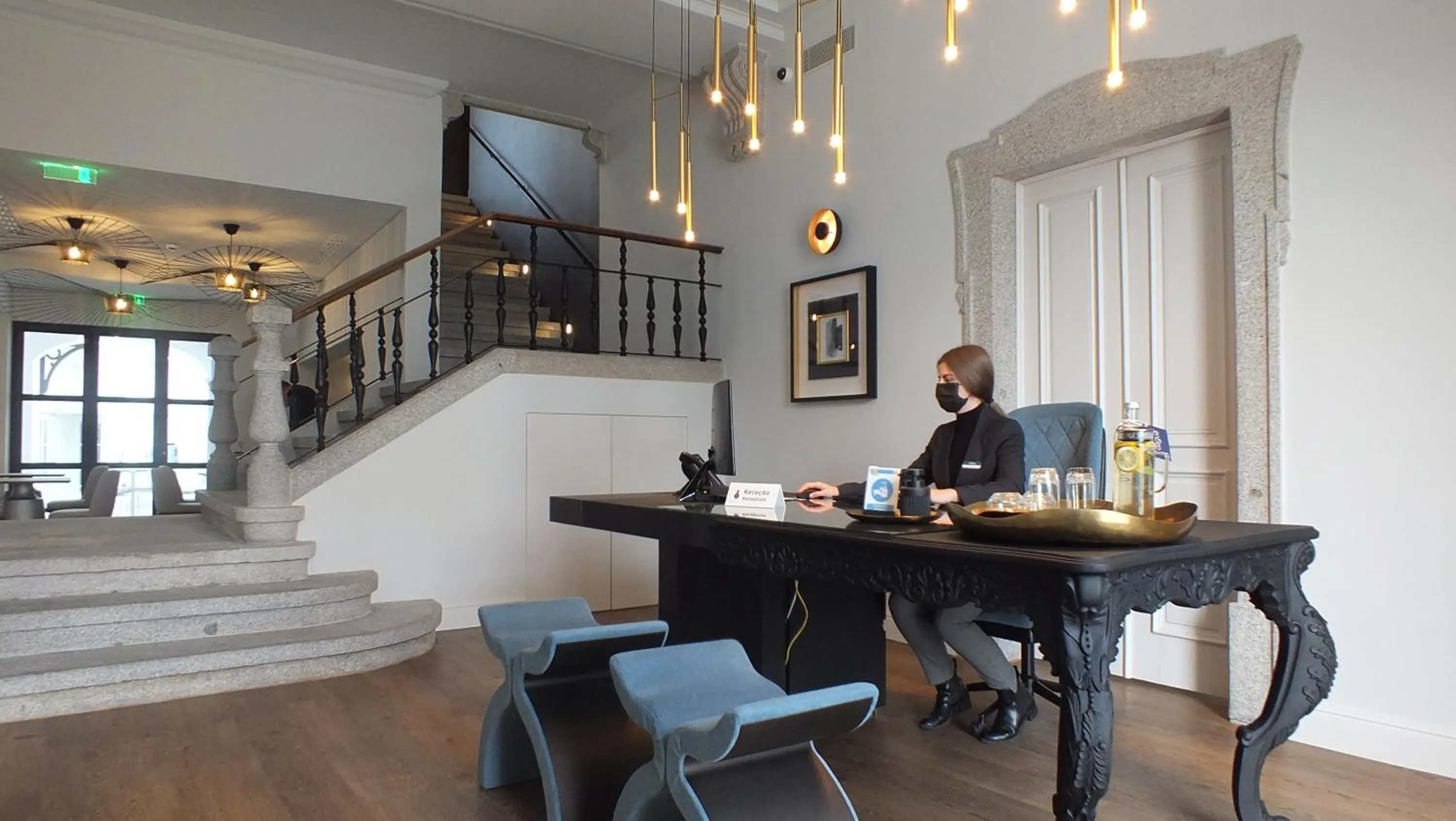 Lobby or reception in MouraSuites Hotel