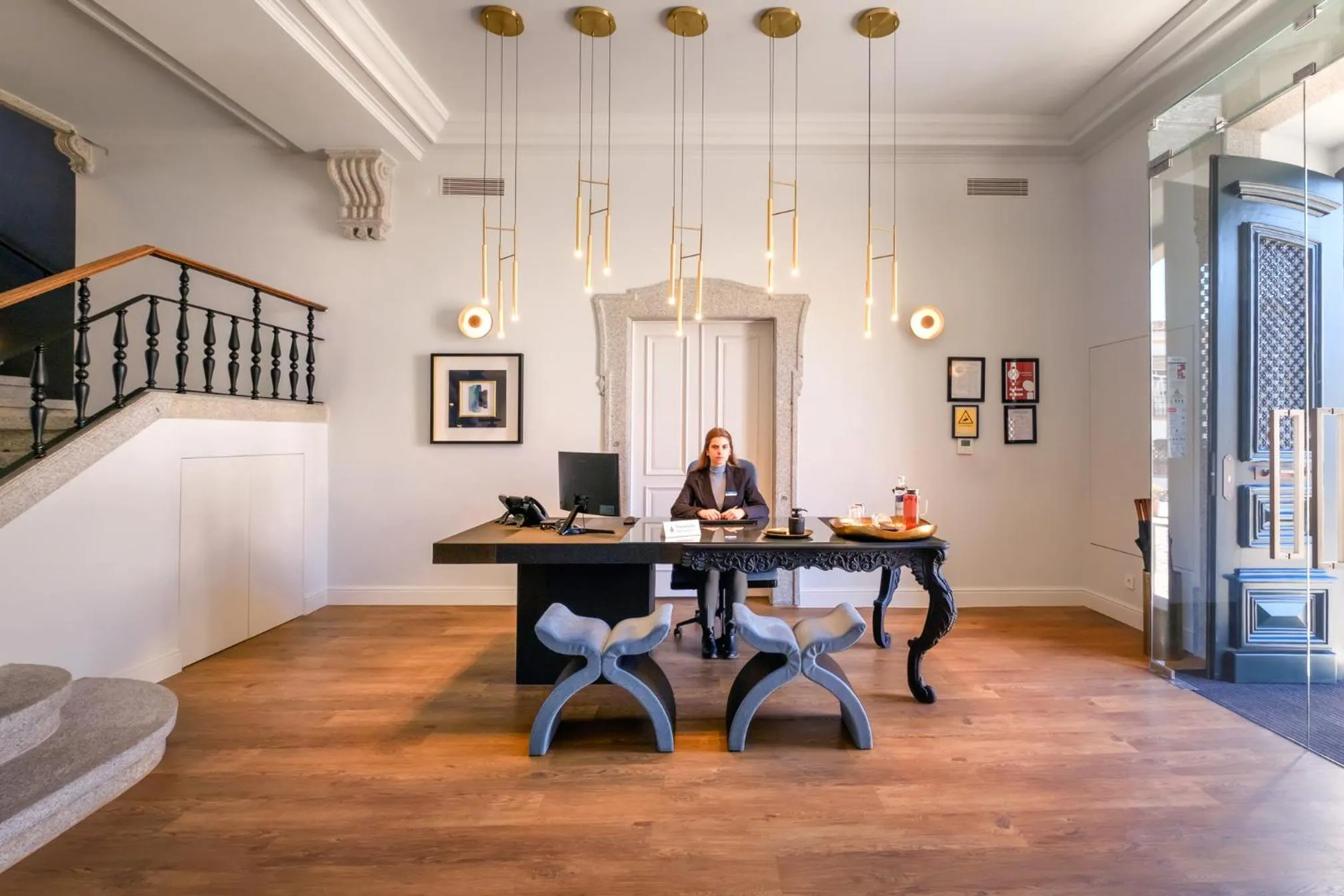 Lobby or reception in MouraSuites Hotel