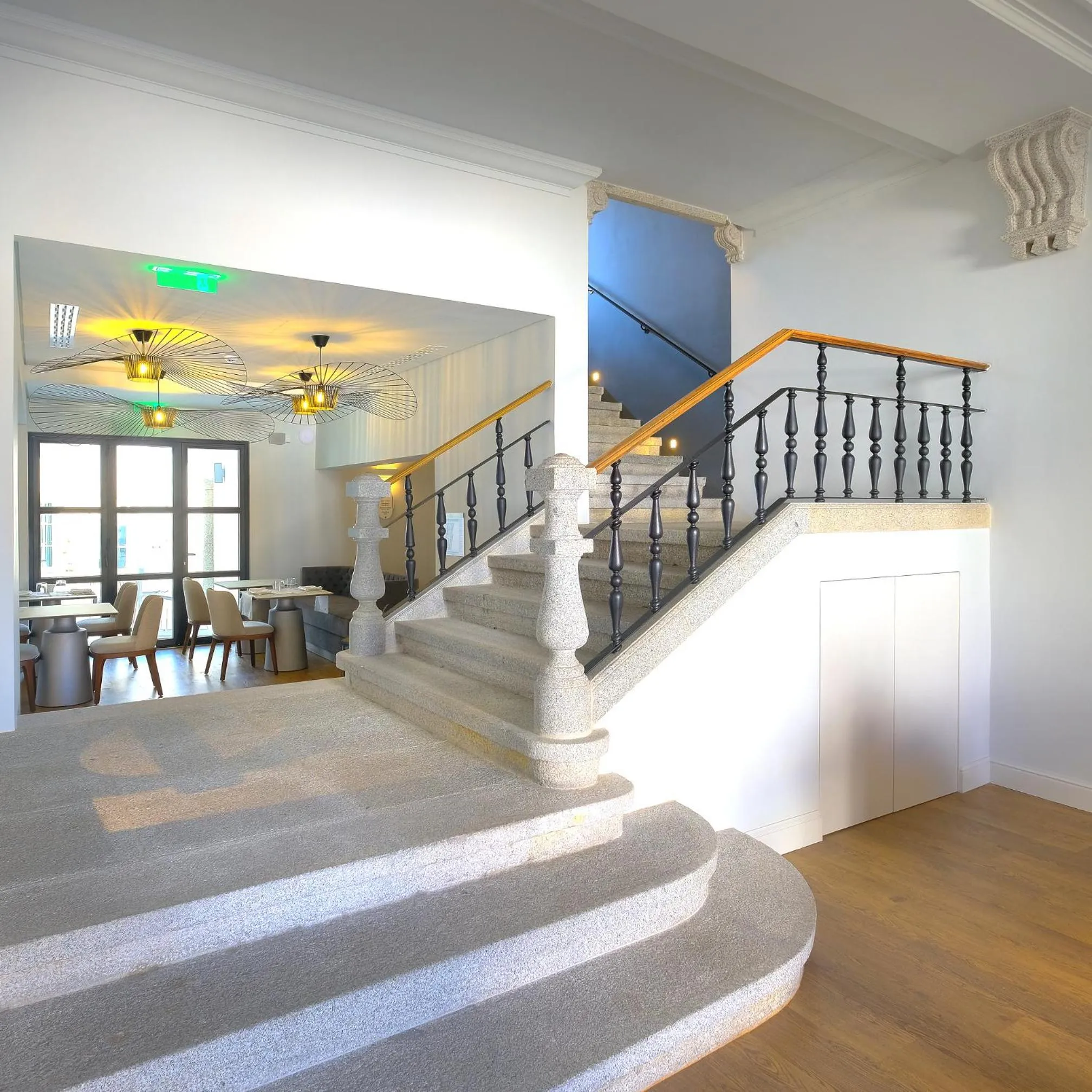 Lobby or reception in MouraSuites Hotel