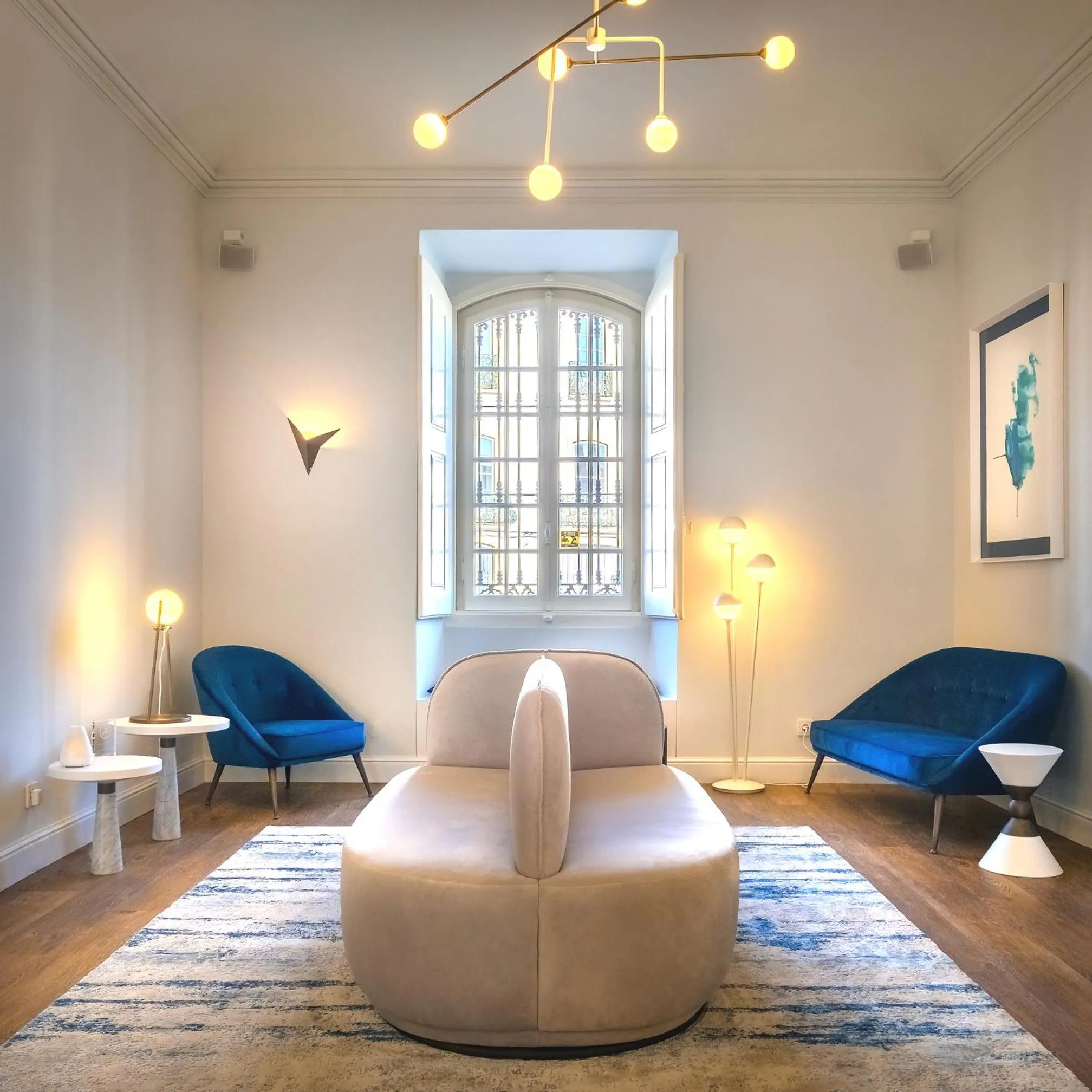 Seating area in MouraSuites Hotel