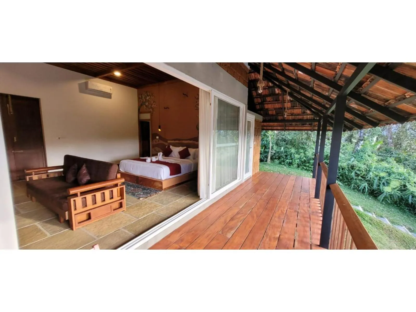 Bedroom in Aalterra Resort - formerly Ananterra Resort