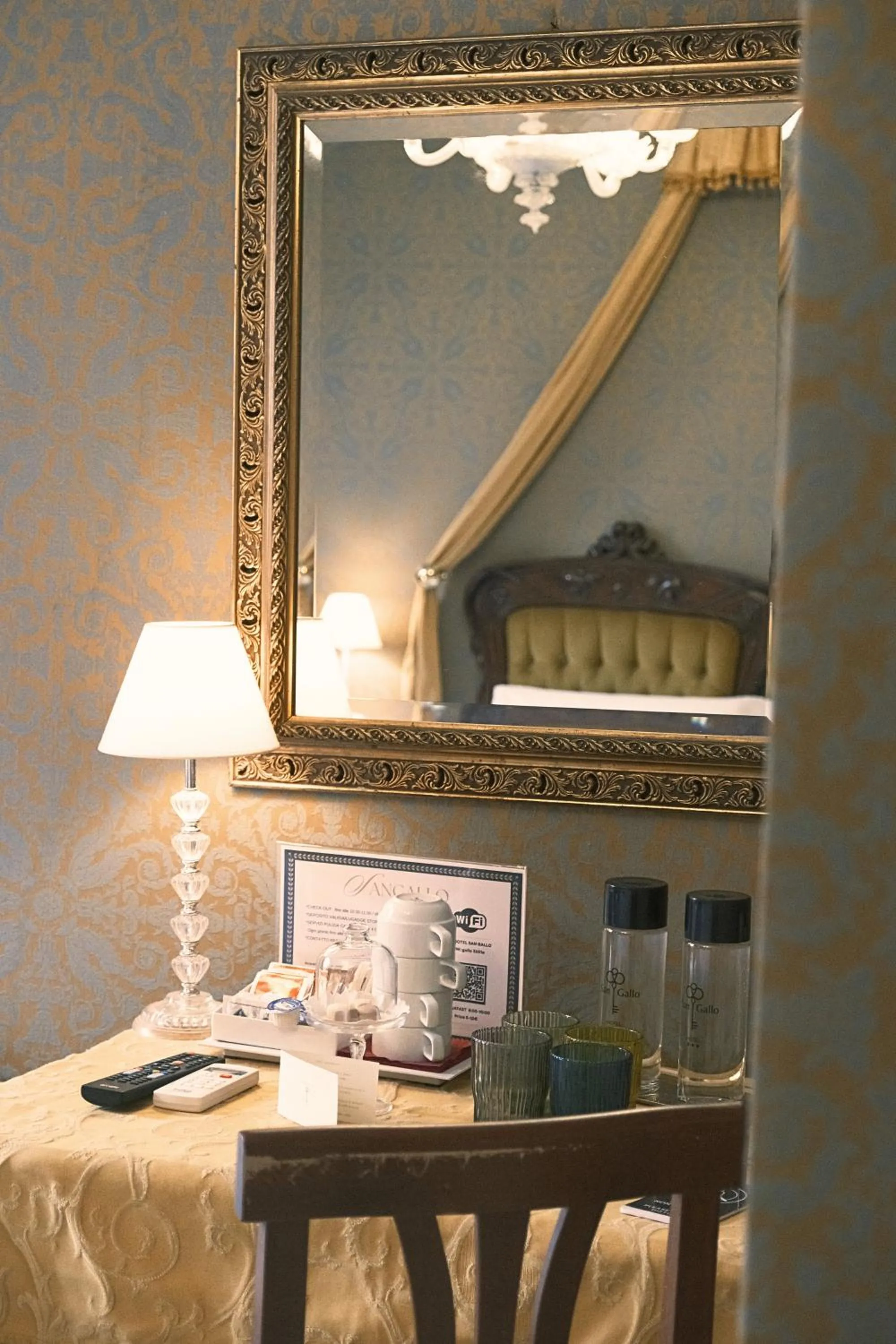 Decorative detail in H O T E L S A N G A L L O l