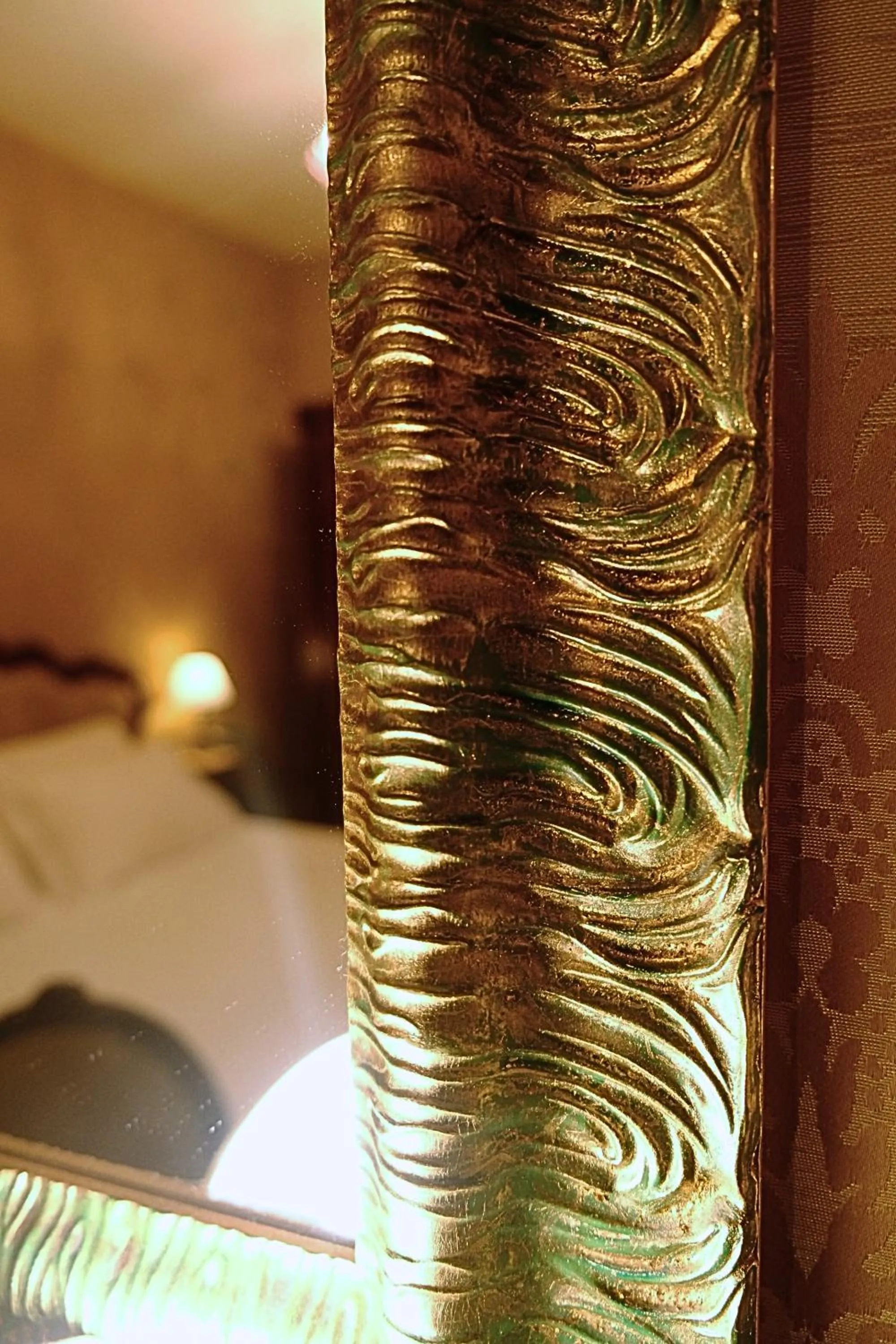 Decorative detail, Bed in H O T E L S A N G A L L O l