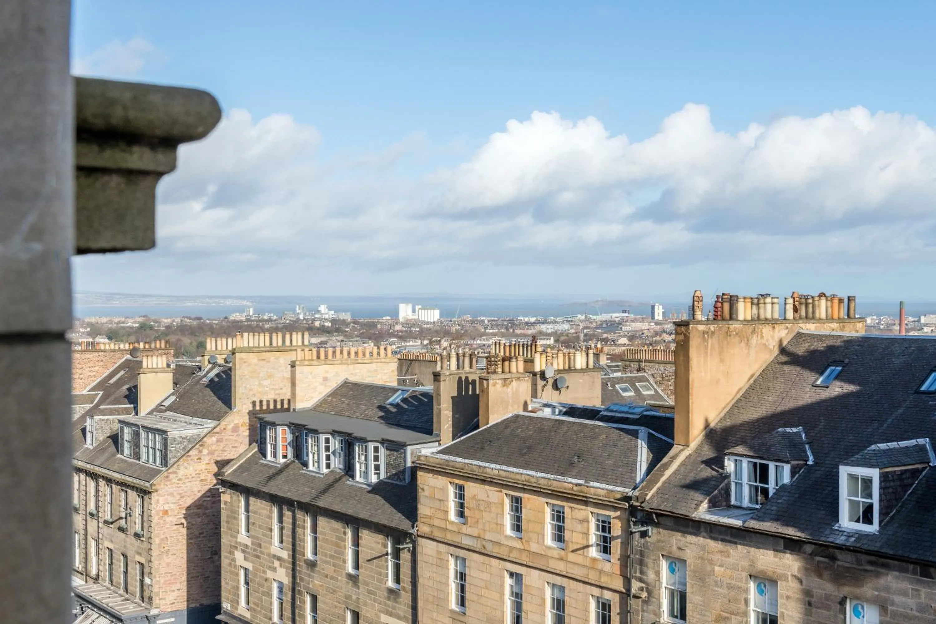 City view in RÌGH Residences - George Street