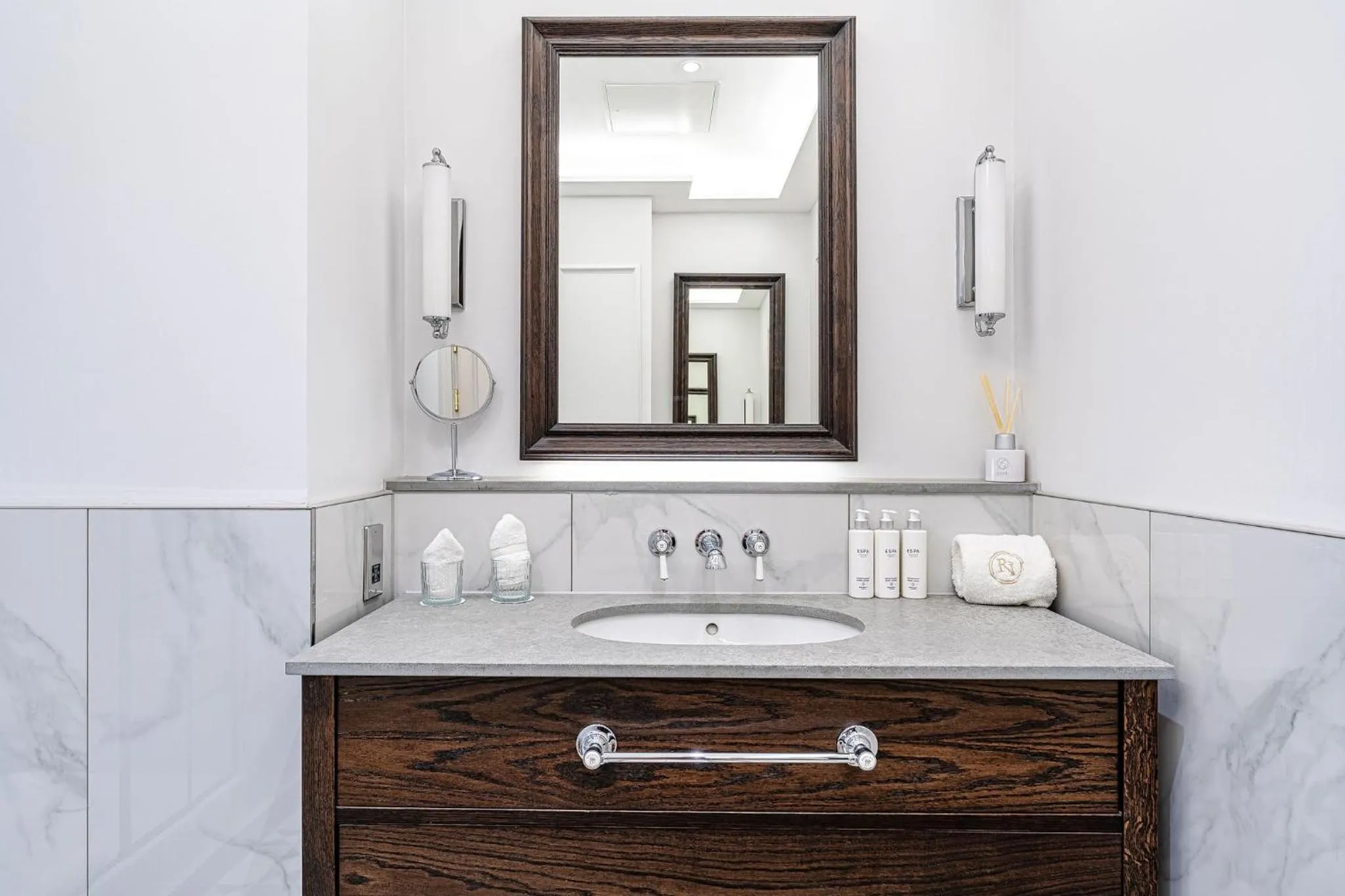 Bathroom in RÌGH Residences - George Street