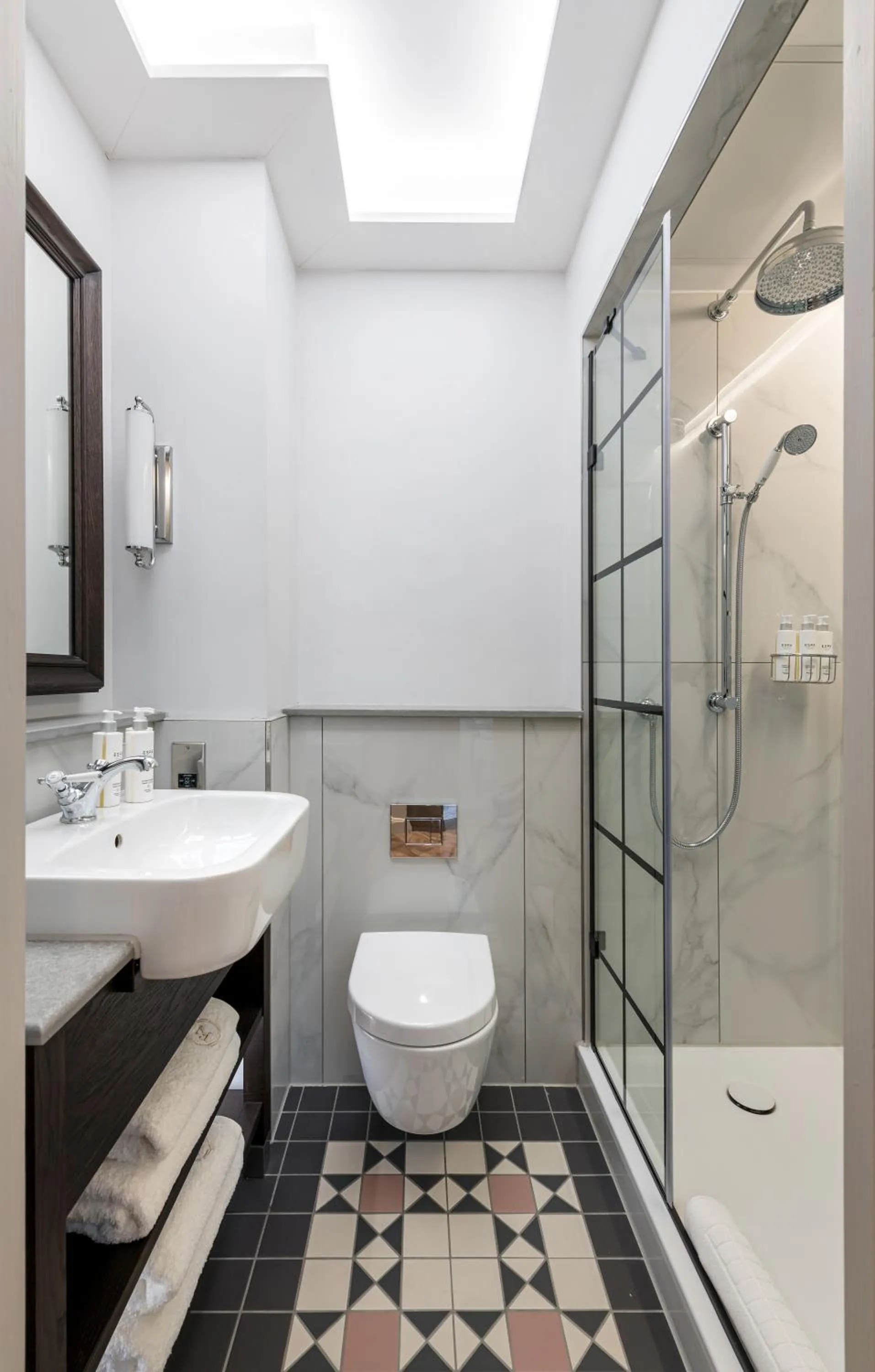 Bathroom in RÌGH Residences - George Street