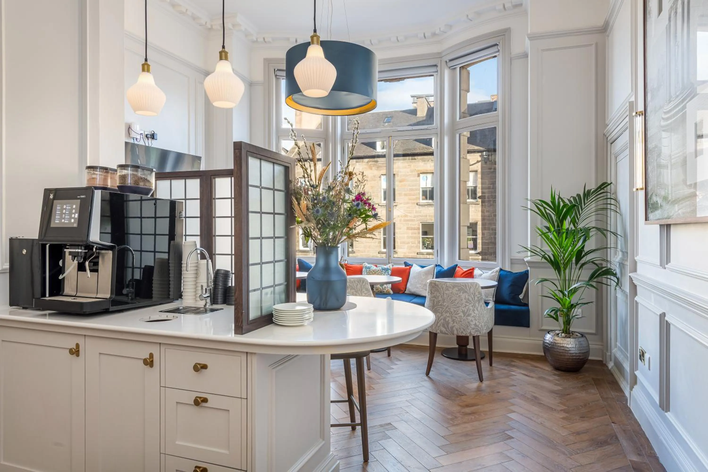 Communal lounge/ TV room in RÌGH Residences - George Street