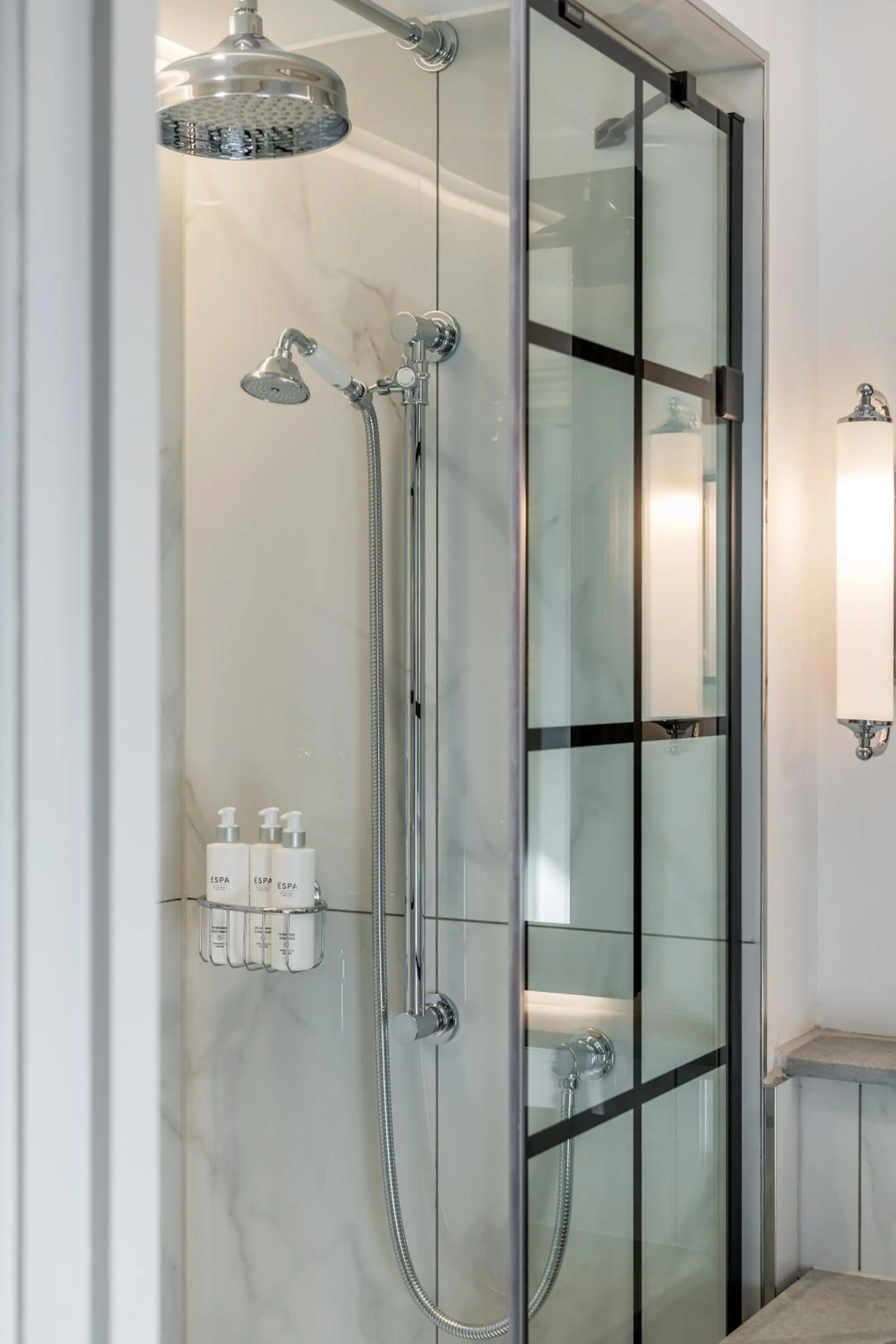 Shower in RÌGH Residences - George Street