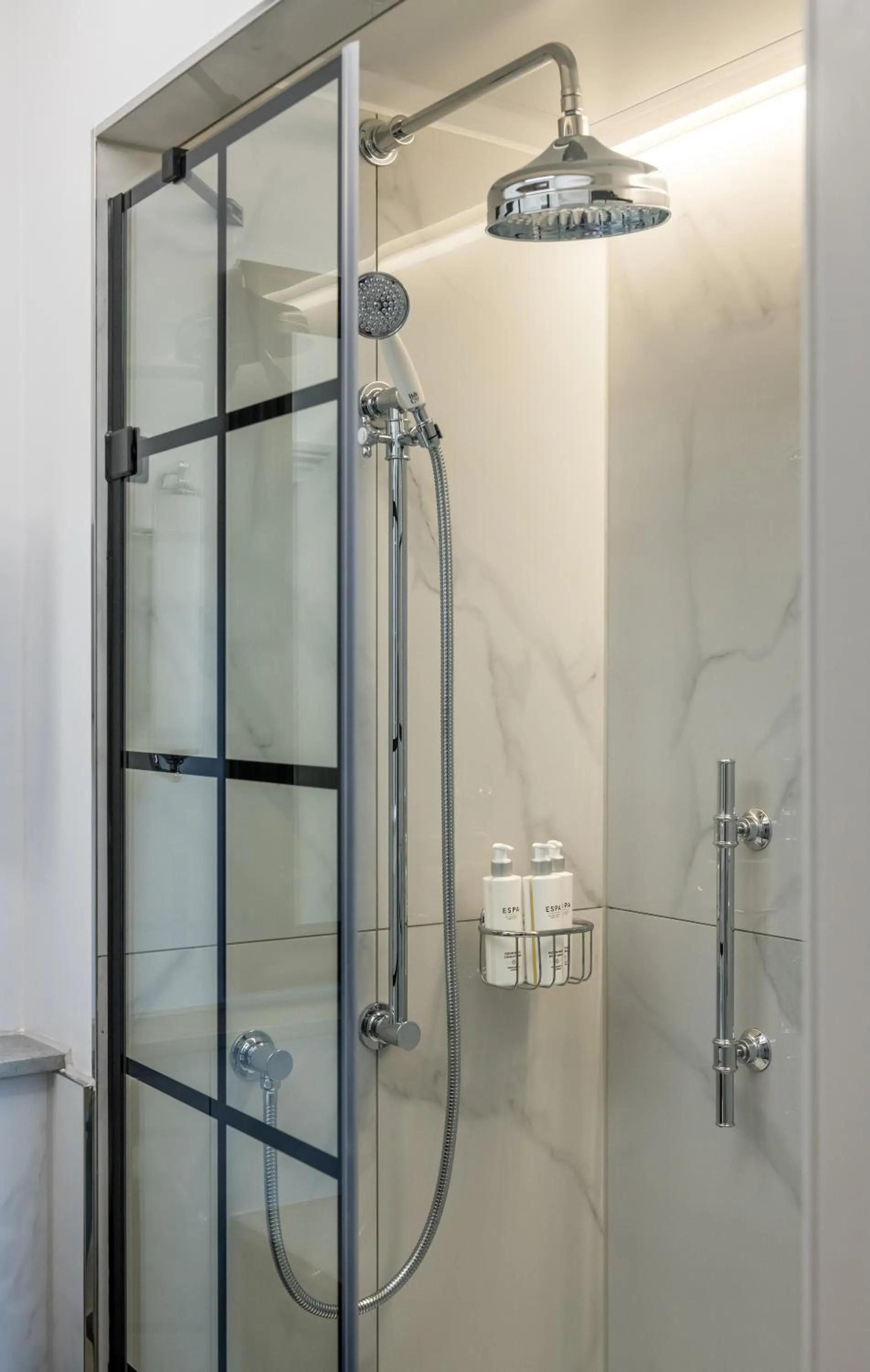 Shower in RÌGH Residences - George Street