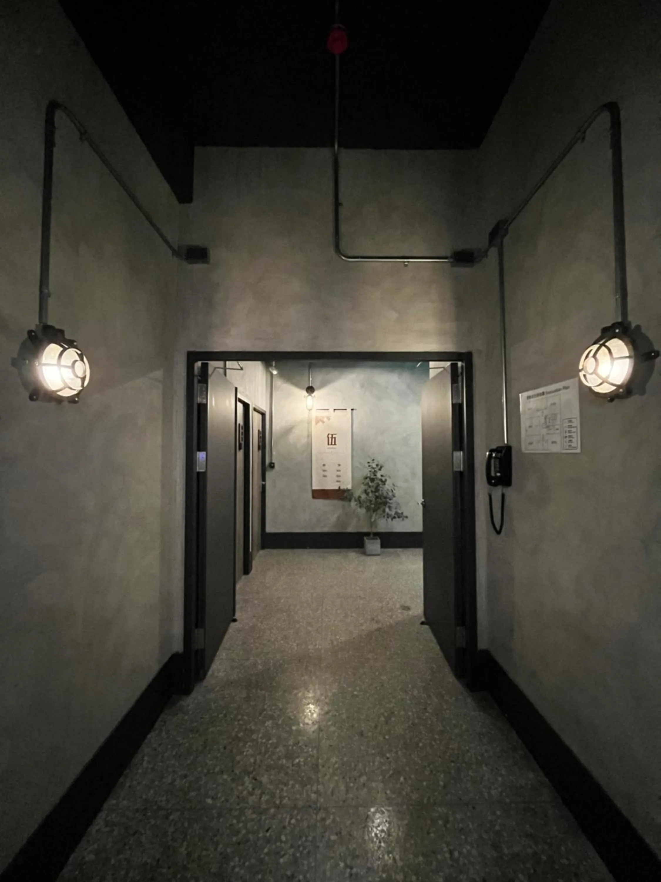 On site in The Retro Tai-Pan