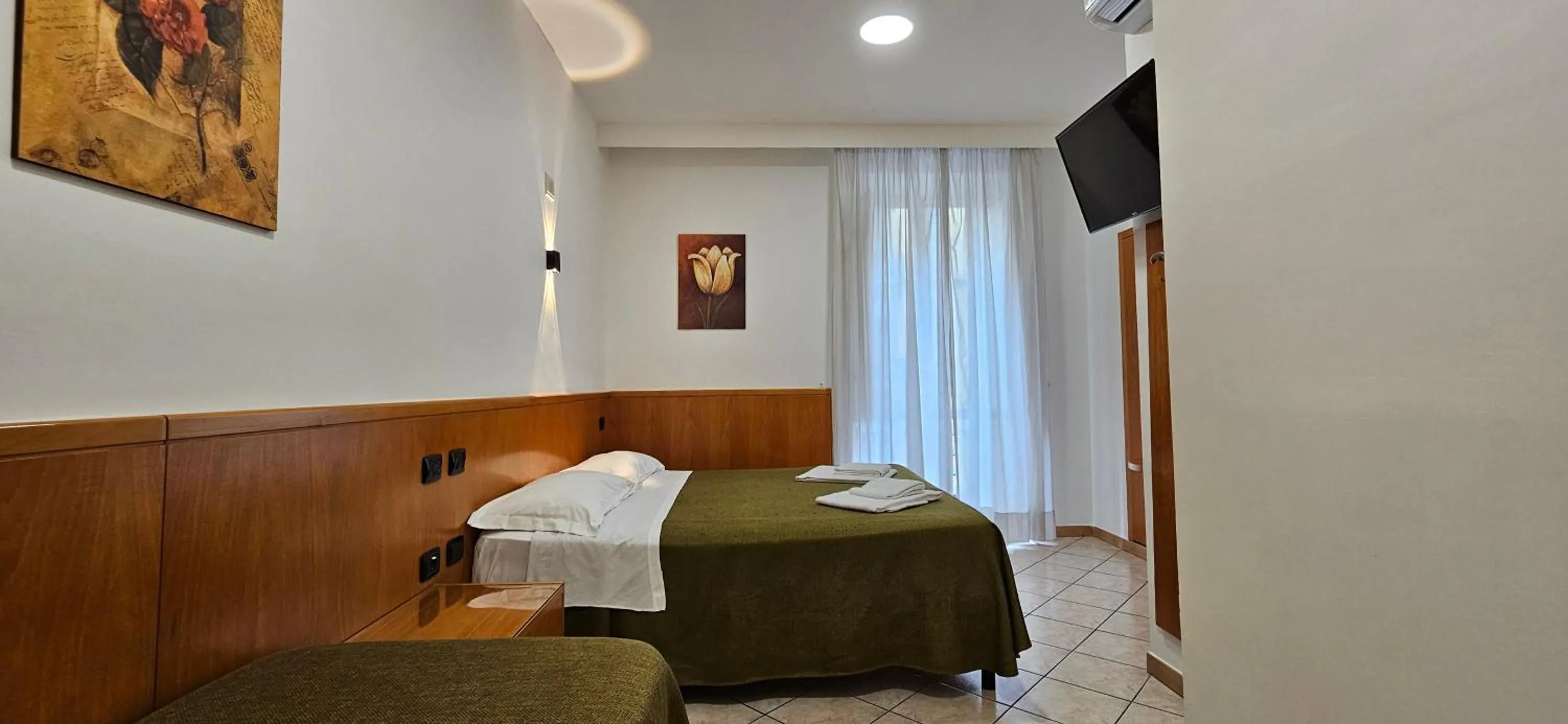 Bed in Hotel Zara Napoli