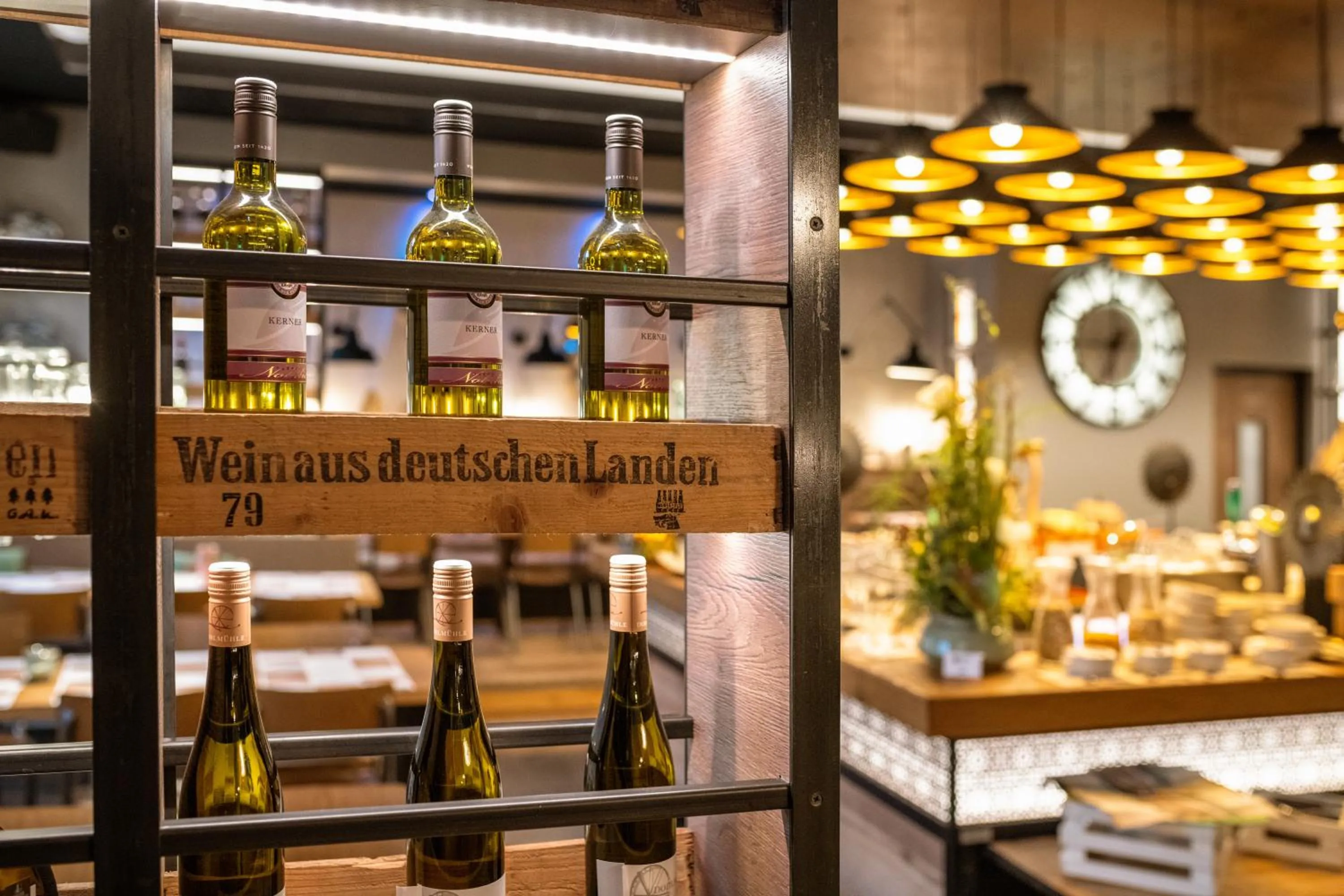 Restaurant/places to eat in Boutique Hotel Melchers