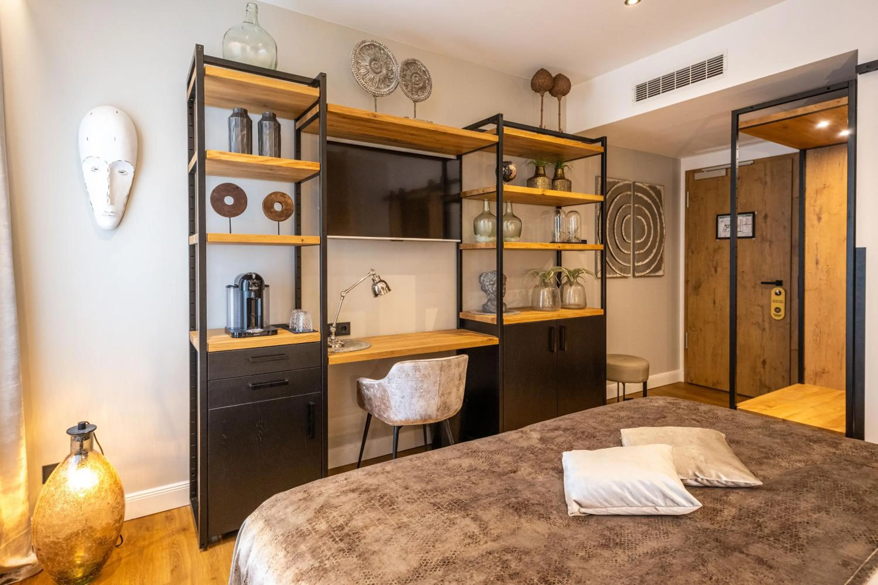 TV and multimedia, Bed in Boutique Hotel Melchers