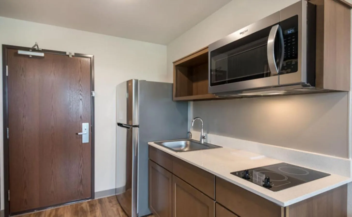 Kitchen or kitchenette in WoodSpring Suites Cedar Park - Austin North