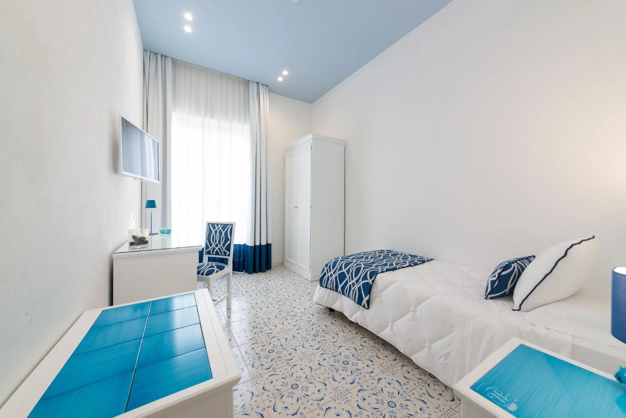 Balcony/Terrace, Bed in Hermitage Resort & Thermal Spa