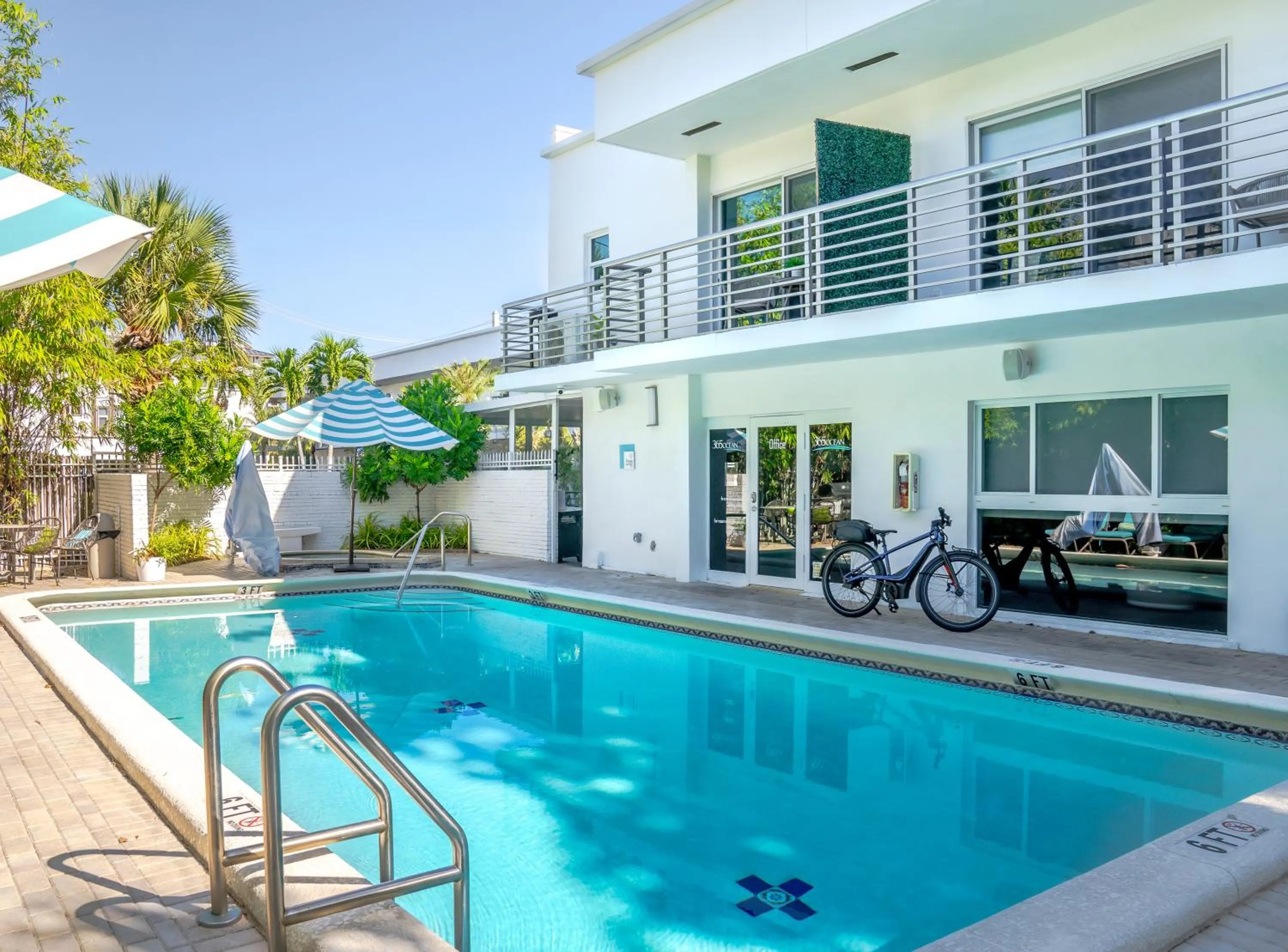 Pool view in 365 Ocean