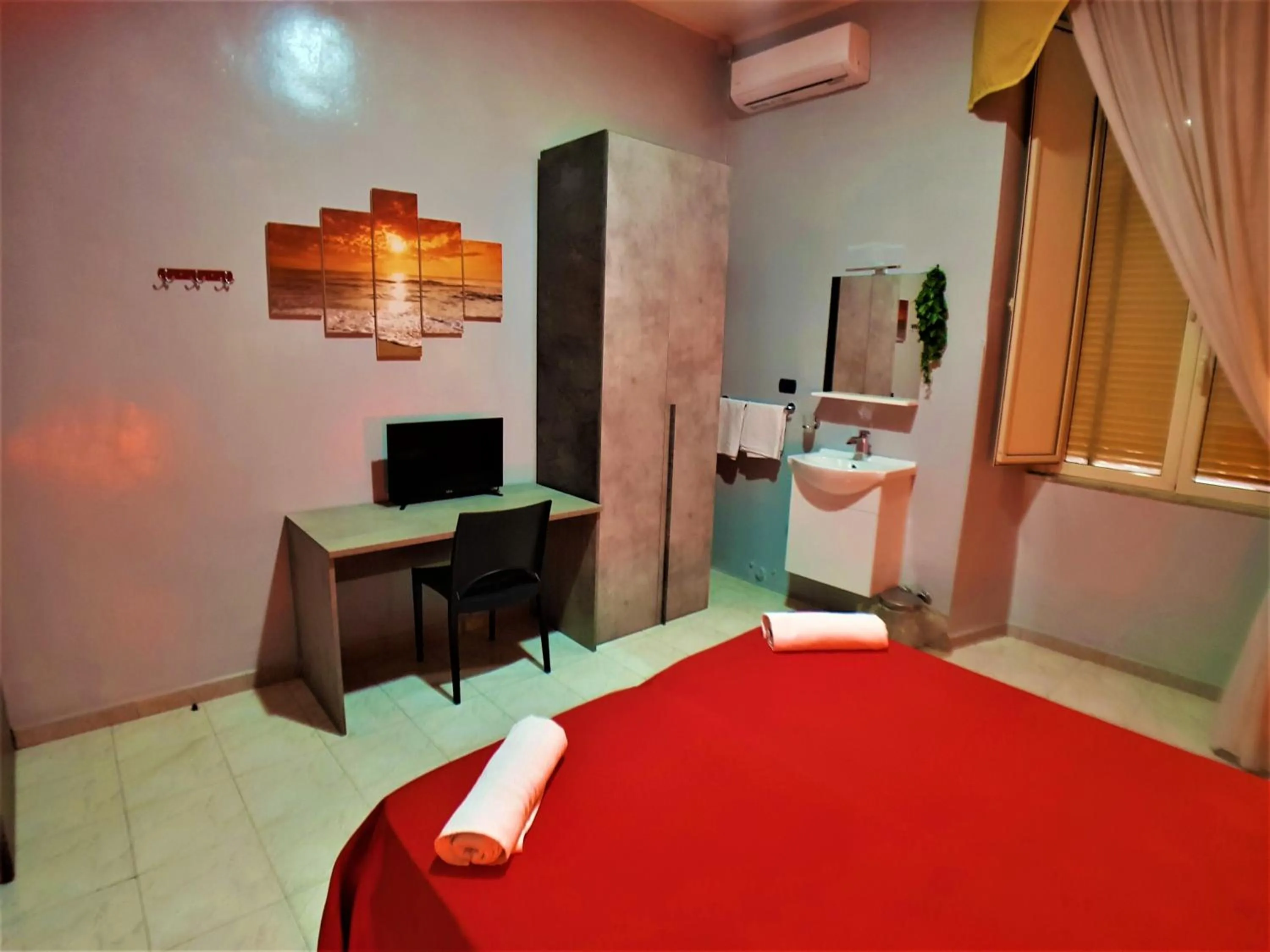 Bed in Hotel Ginevra