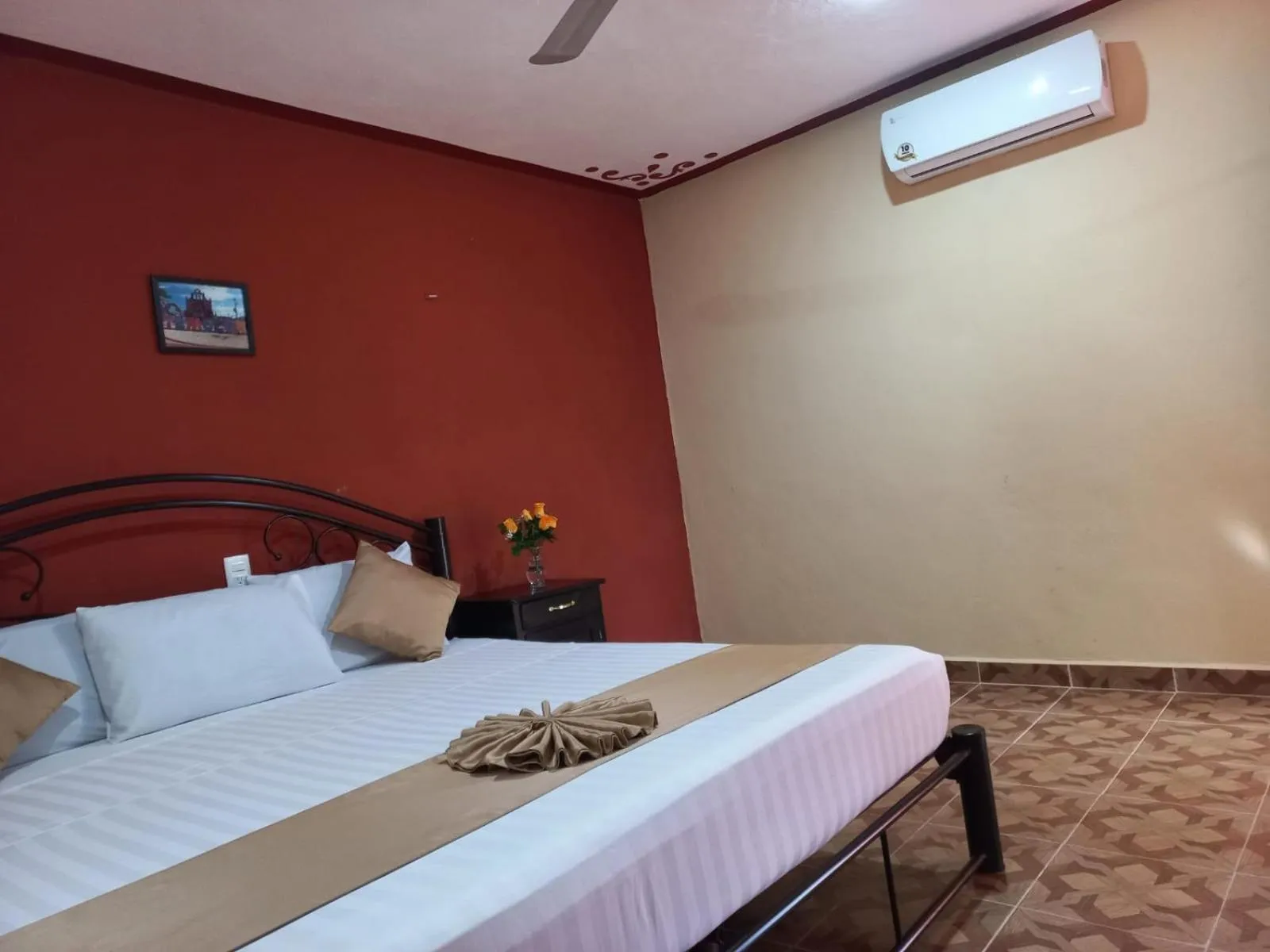 Bed in Hotel Don Jacinto