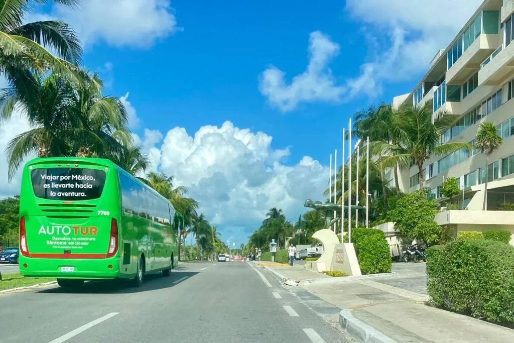 Property building in Cancun Oceanfront, Entire Apartment