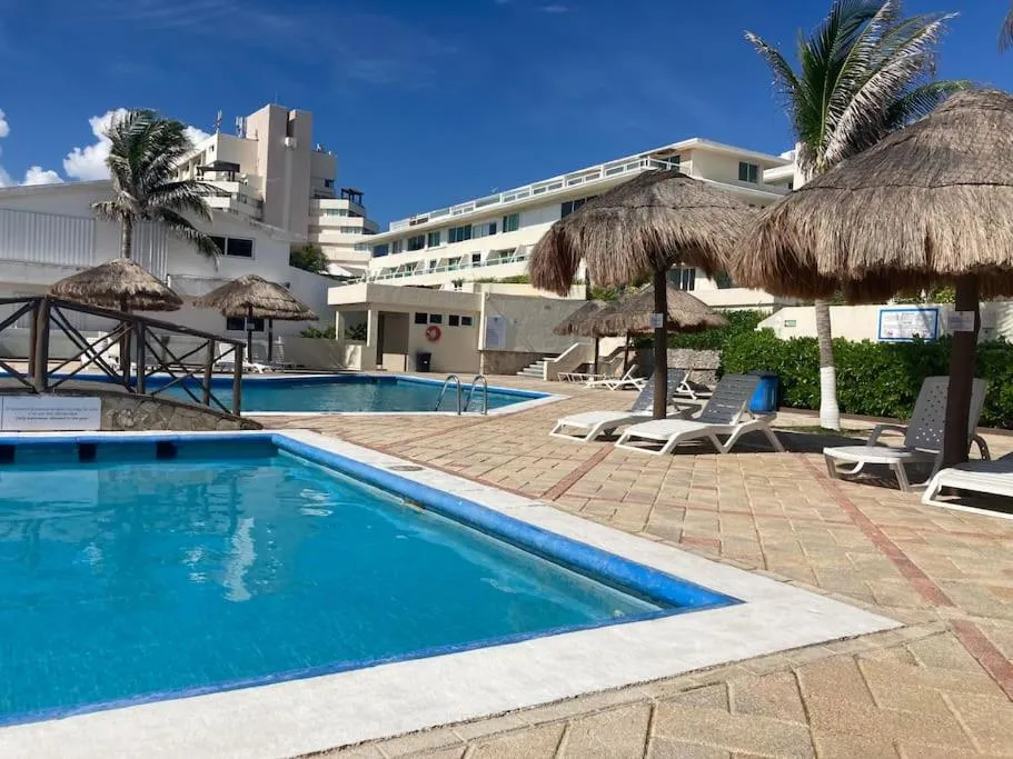 Property building in Cancun Oceanfront, Entire Apartment