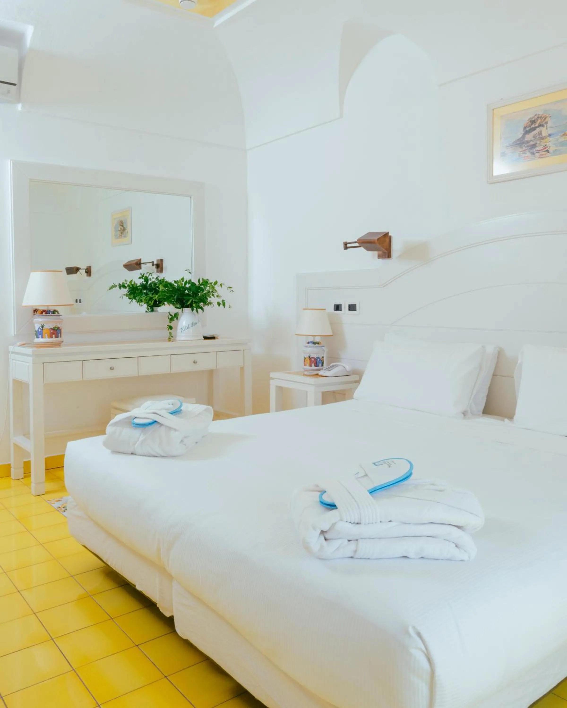 Bed in Hotel Terme San Michele & SPA, WorldHotels Distinctive