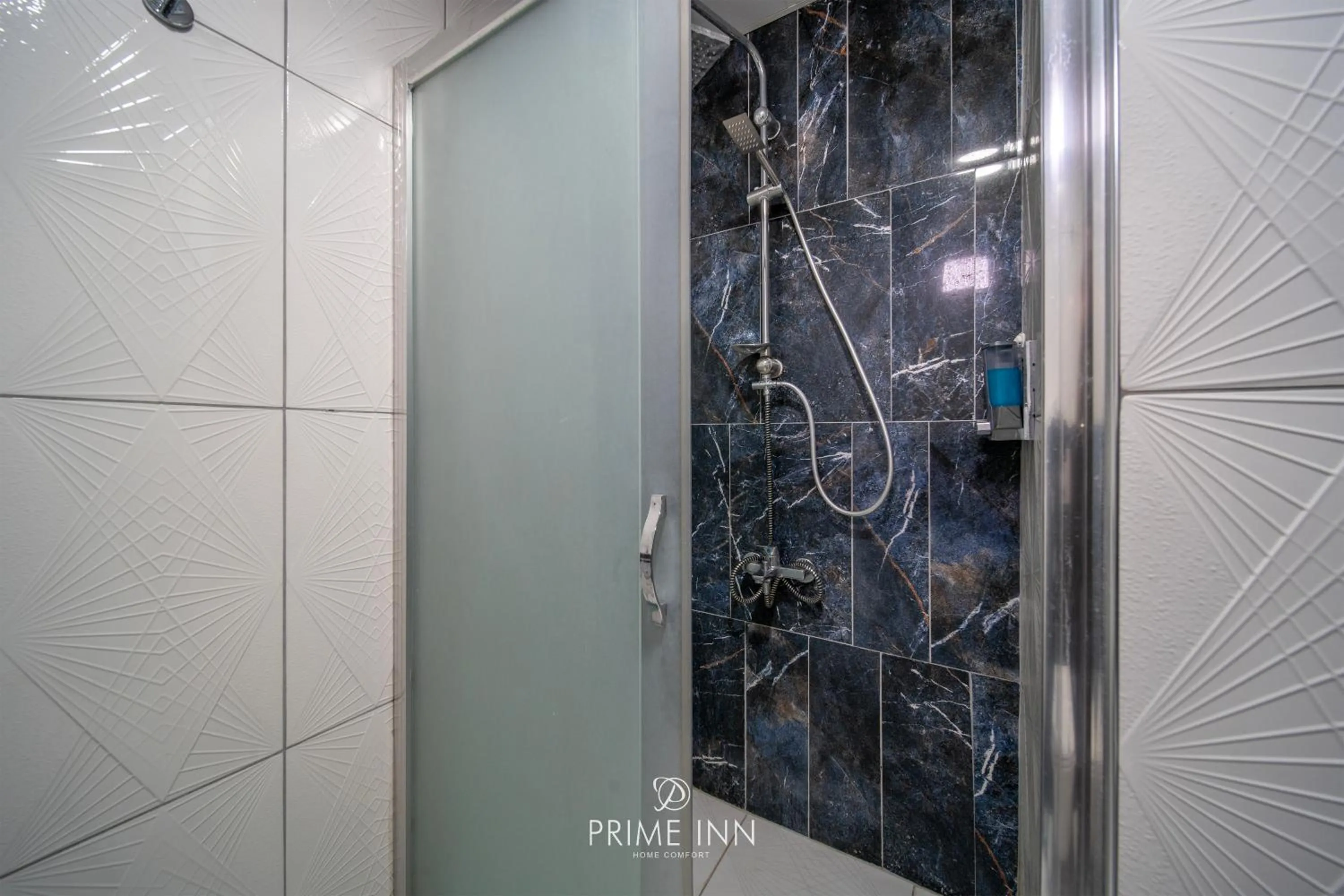 Shower in PRIME INN CITY
