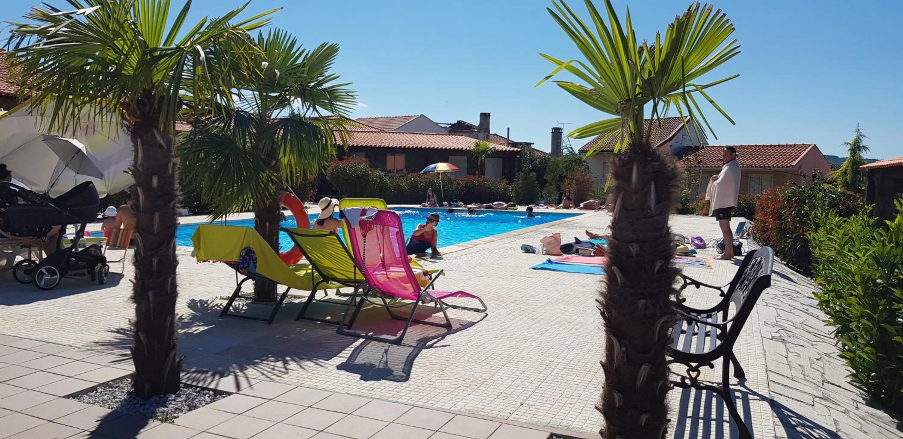Swimming pool in Gojim Casa Rural
