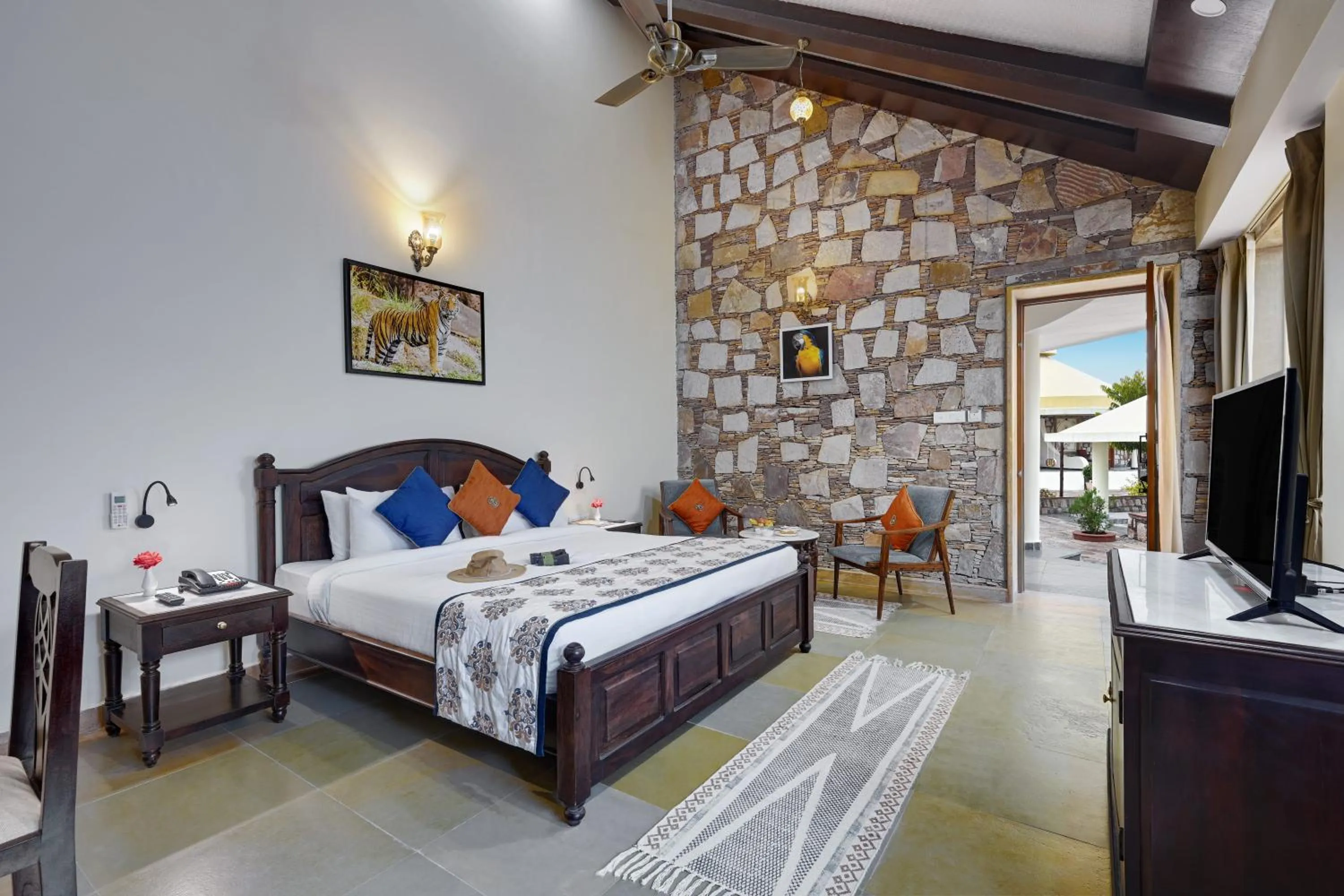 Bed in The Sawai Bagh