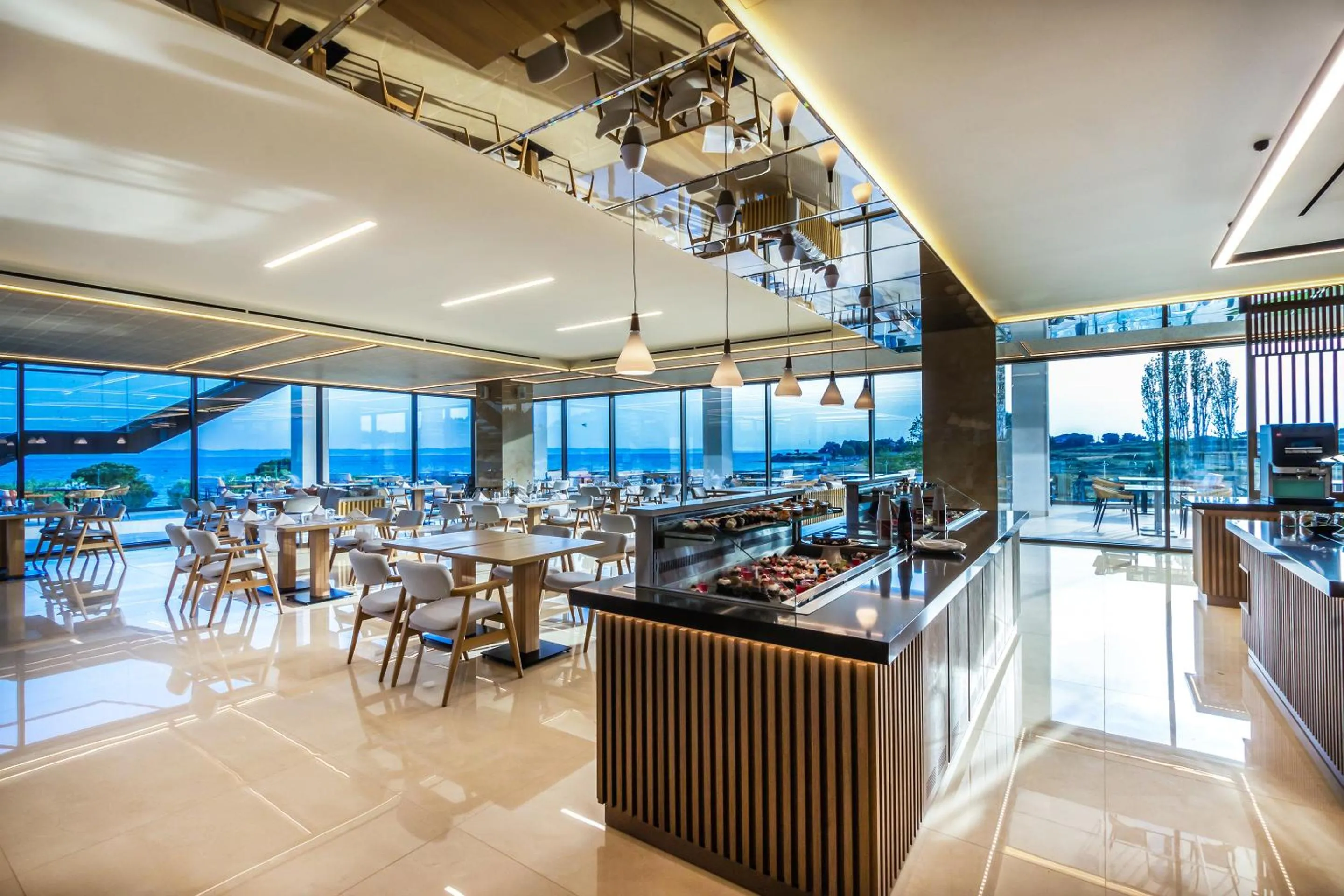 Restaurant/places to eat in Ammoa Luxury Hotel & Spa Resort