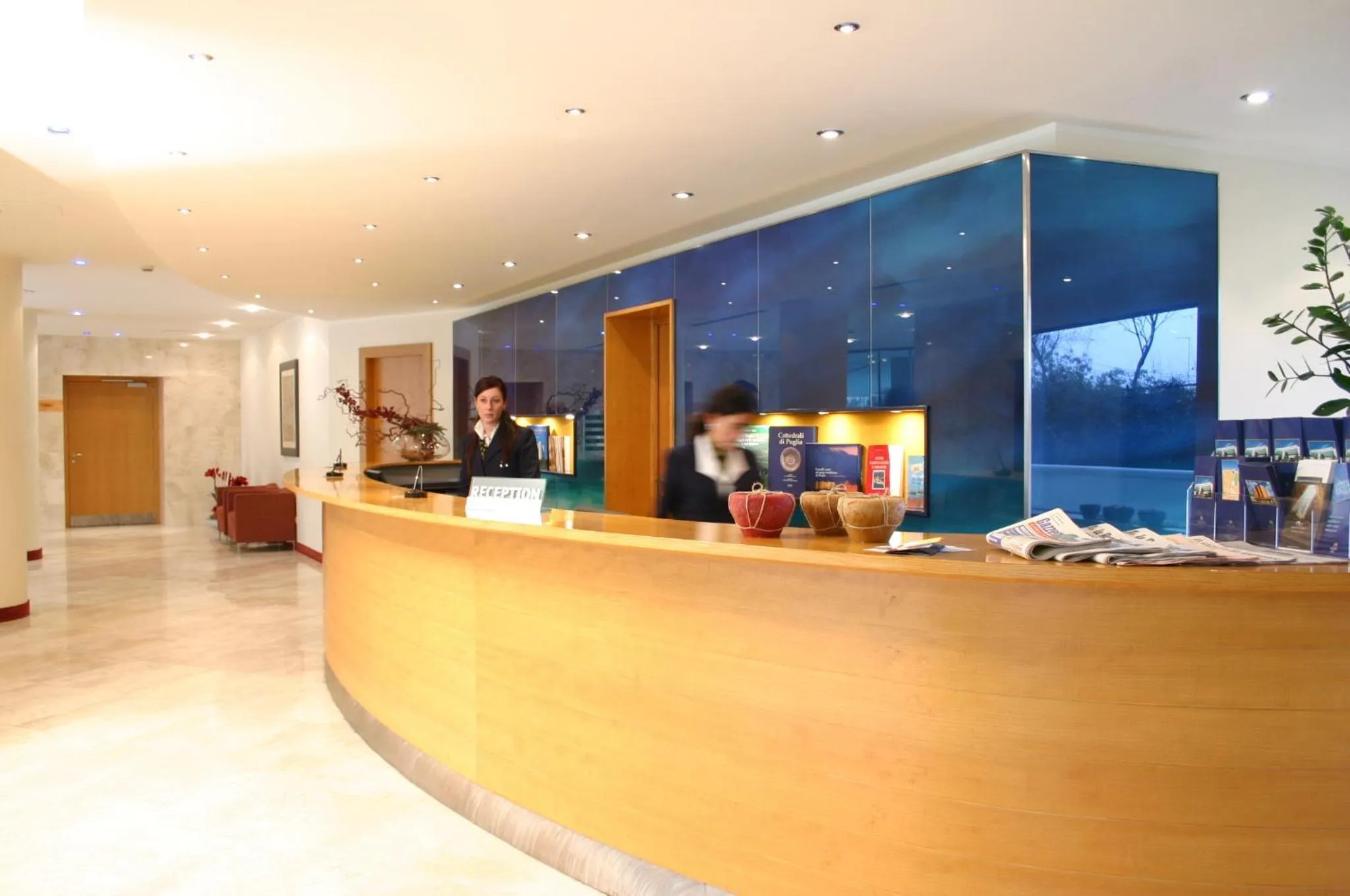 Lobby or reception in Nicotel Bisceglie