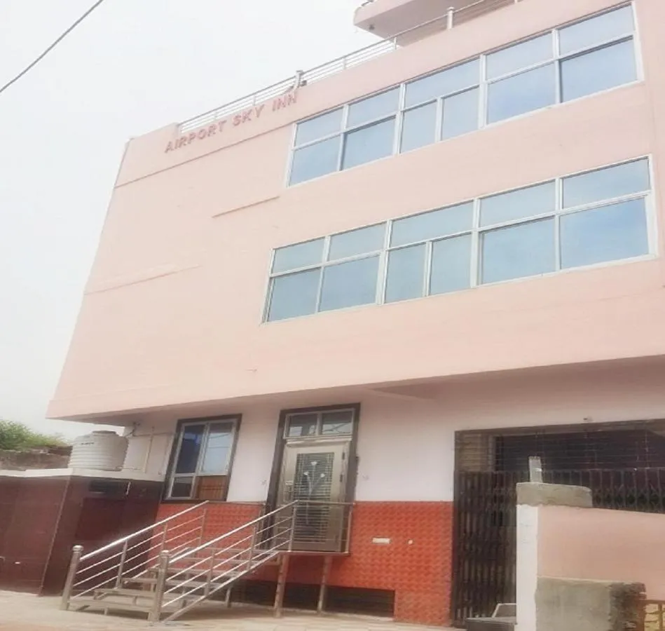 AIRPORT SKY INN HOMESTAY