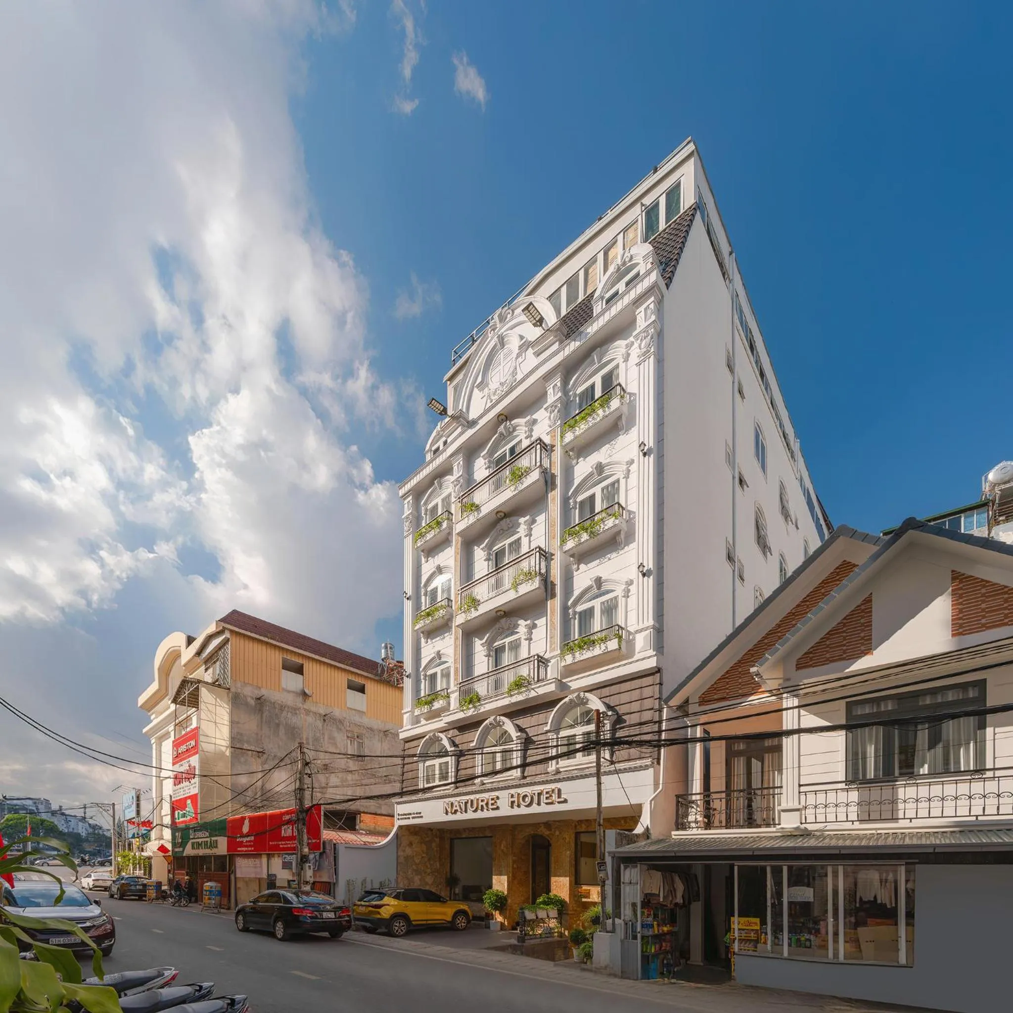 Property building in Nature Hotel Da Lat - Le Dai Hanh