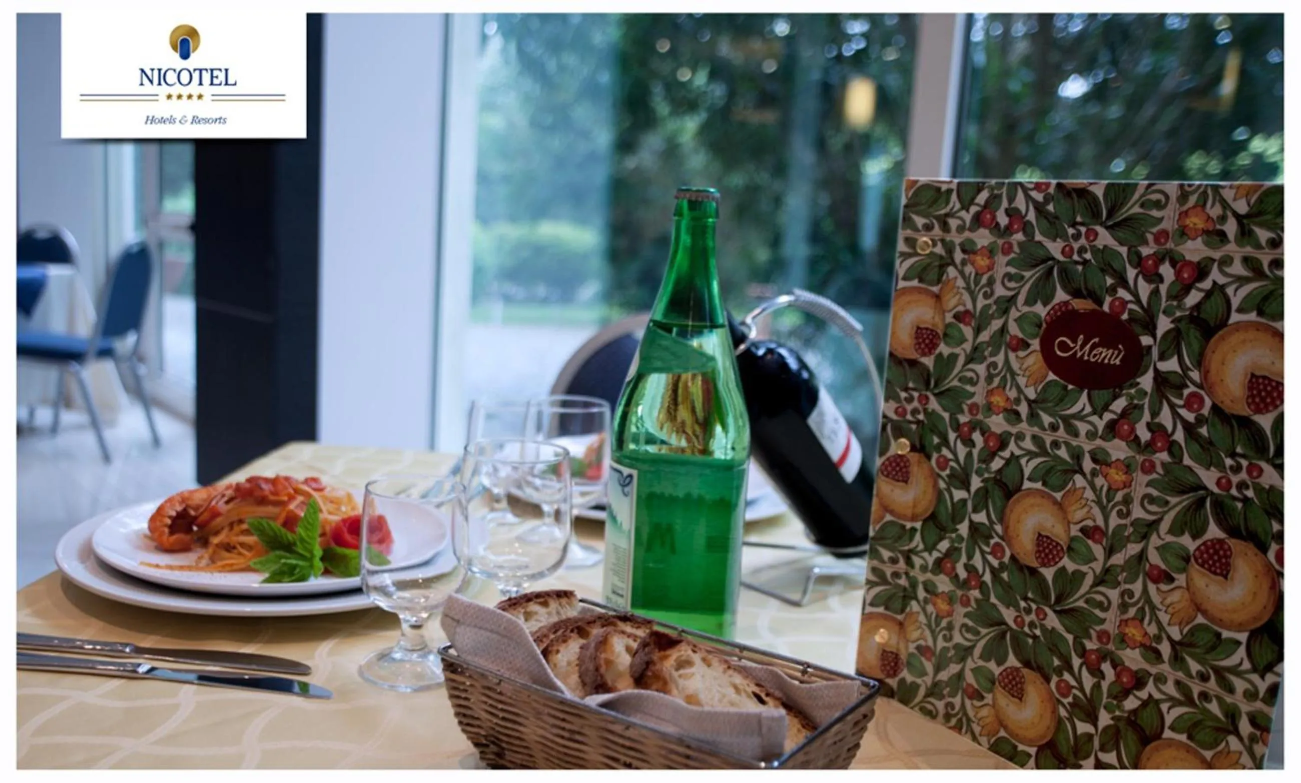 Restaurant/places to eat in Nicotel Pineto