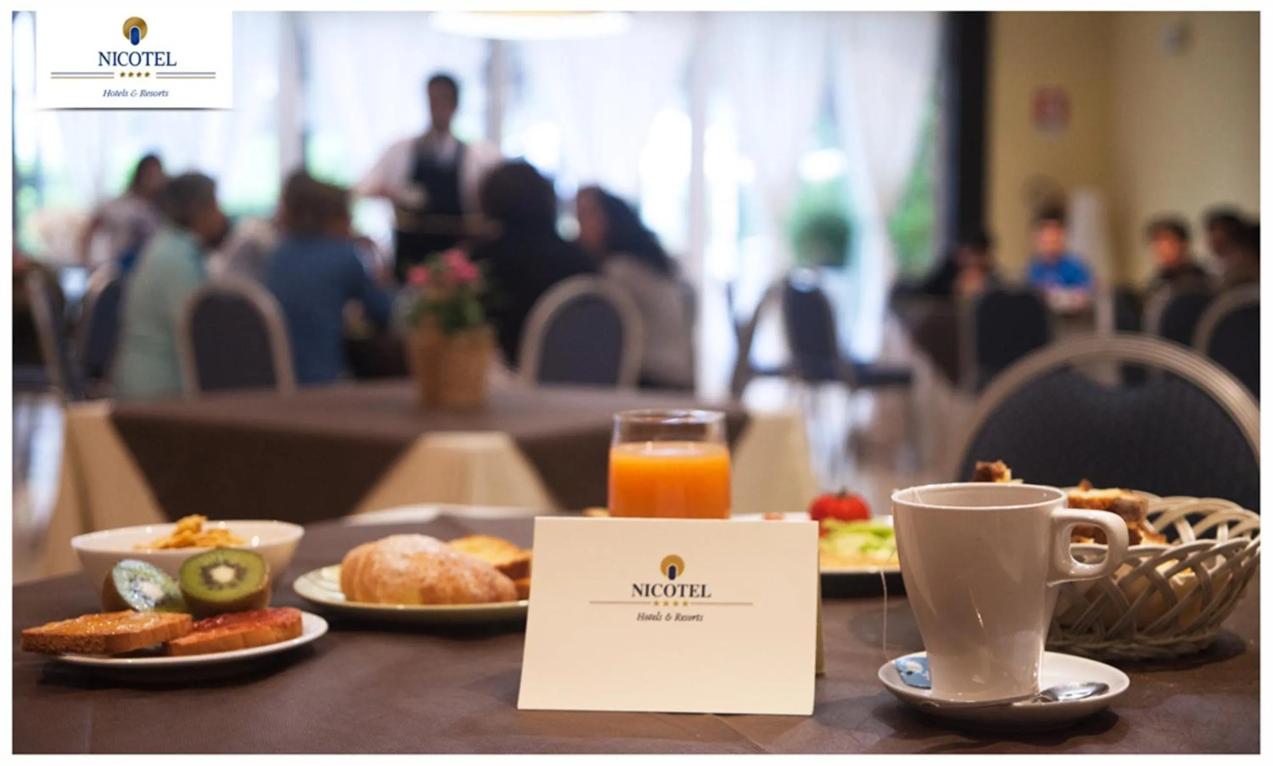 Restaurant/places to eat in Nicotel Pineto