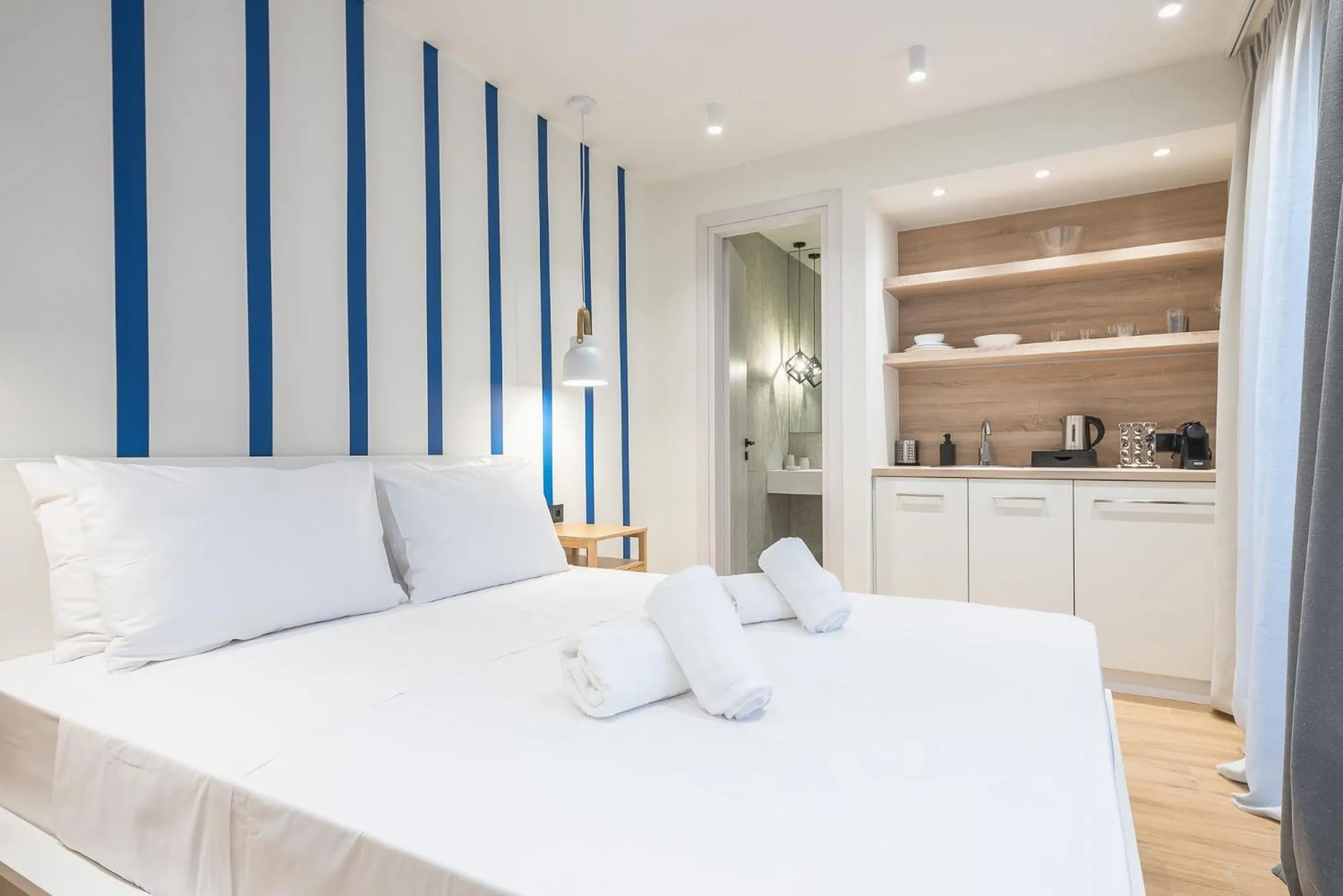 Bed in The Asprogeraka - self check-in rooms