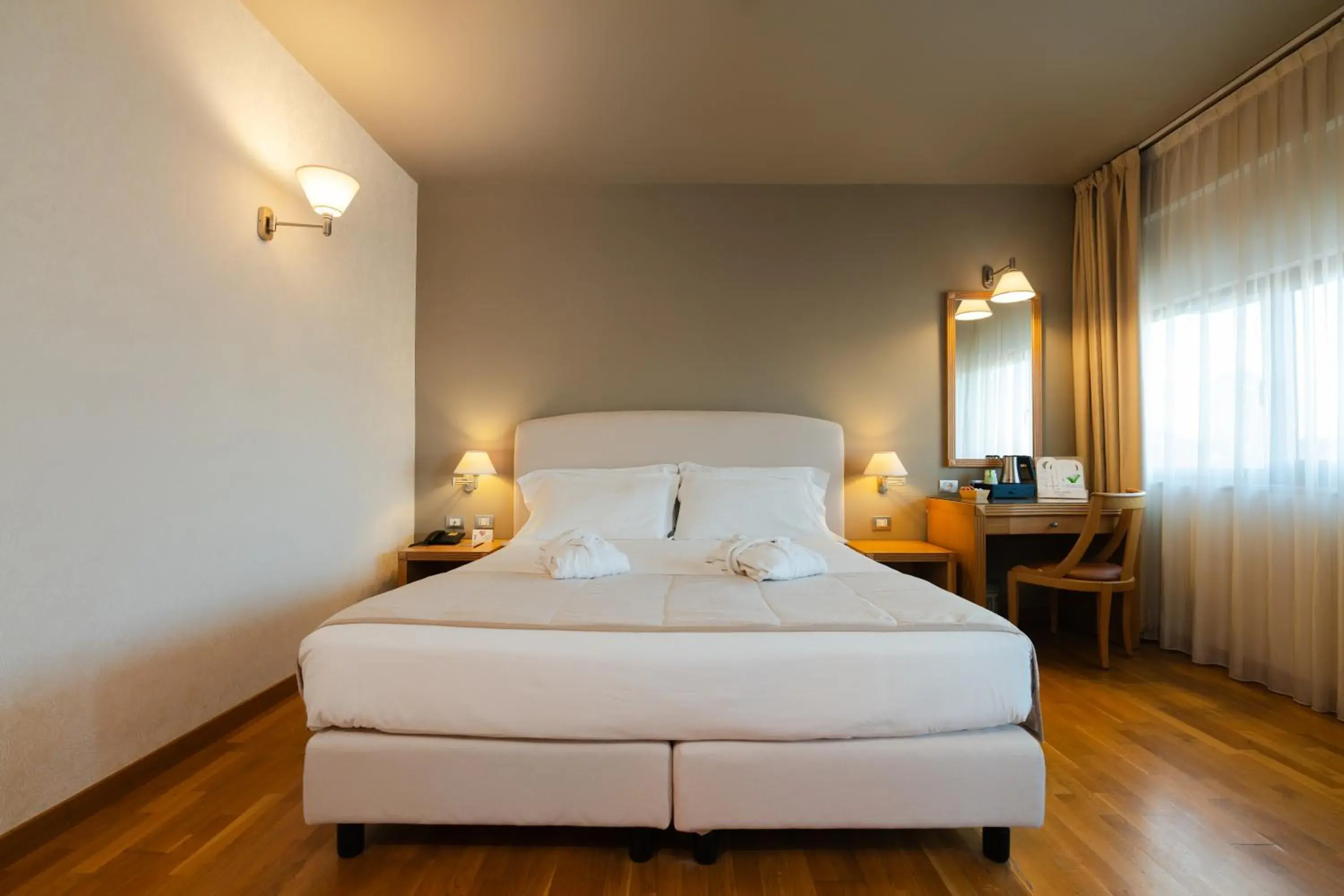 Superior Double Room (1 Adult) in Hotel Touring Superior Double Room (1 Adult) in Hotel Touring