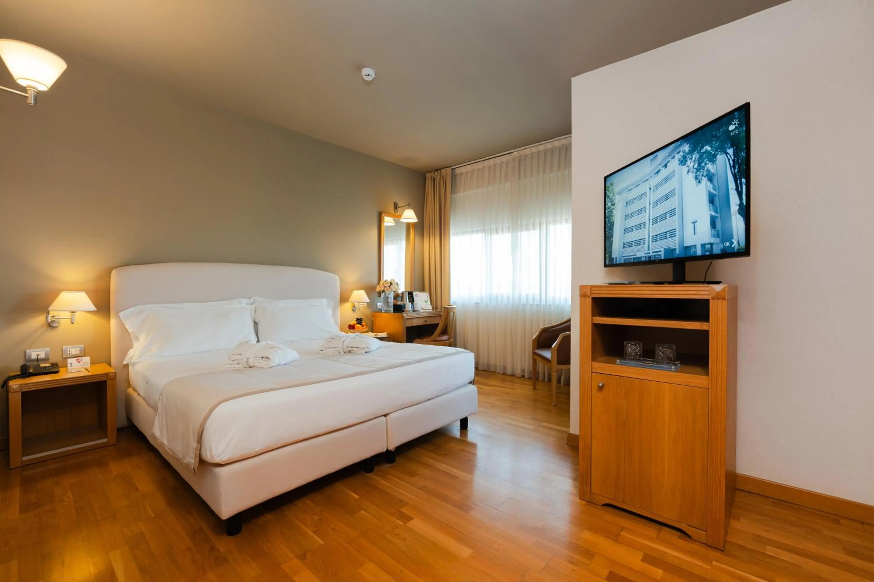 Bed in Hotel Touring