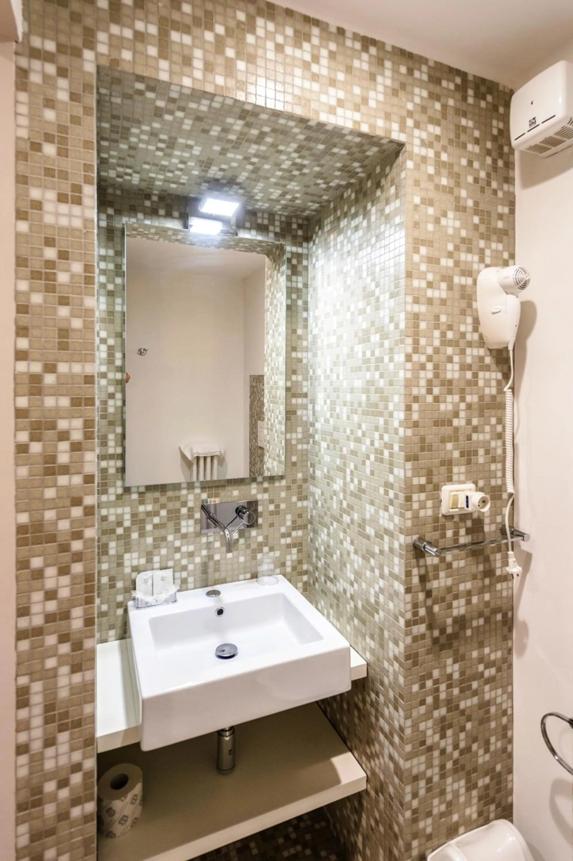 Bathroom in B&B Centro Storico Lecce