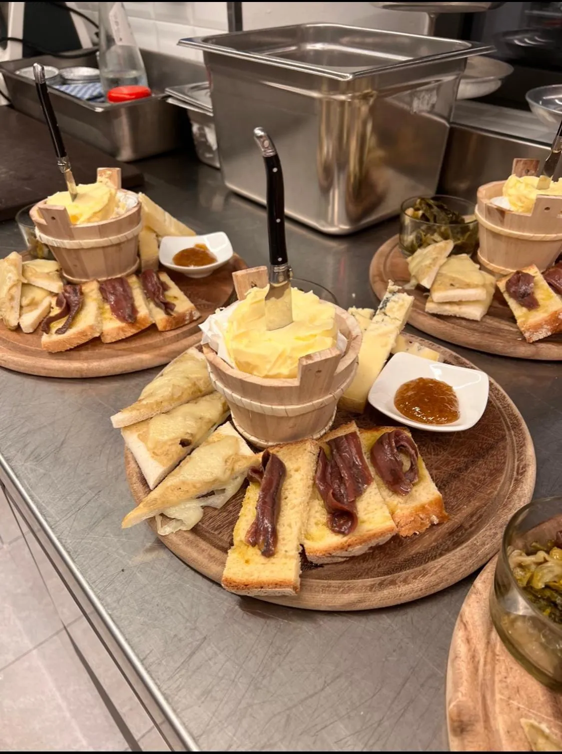 Breakfast in Chalet Queen