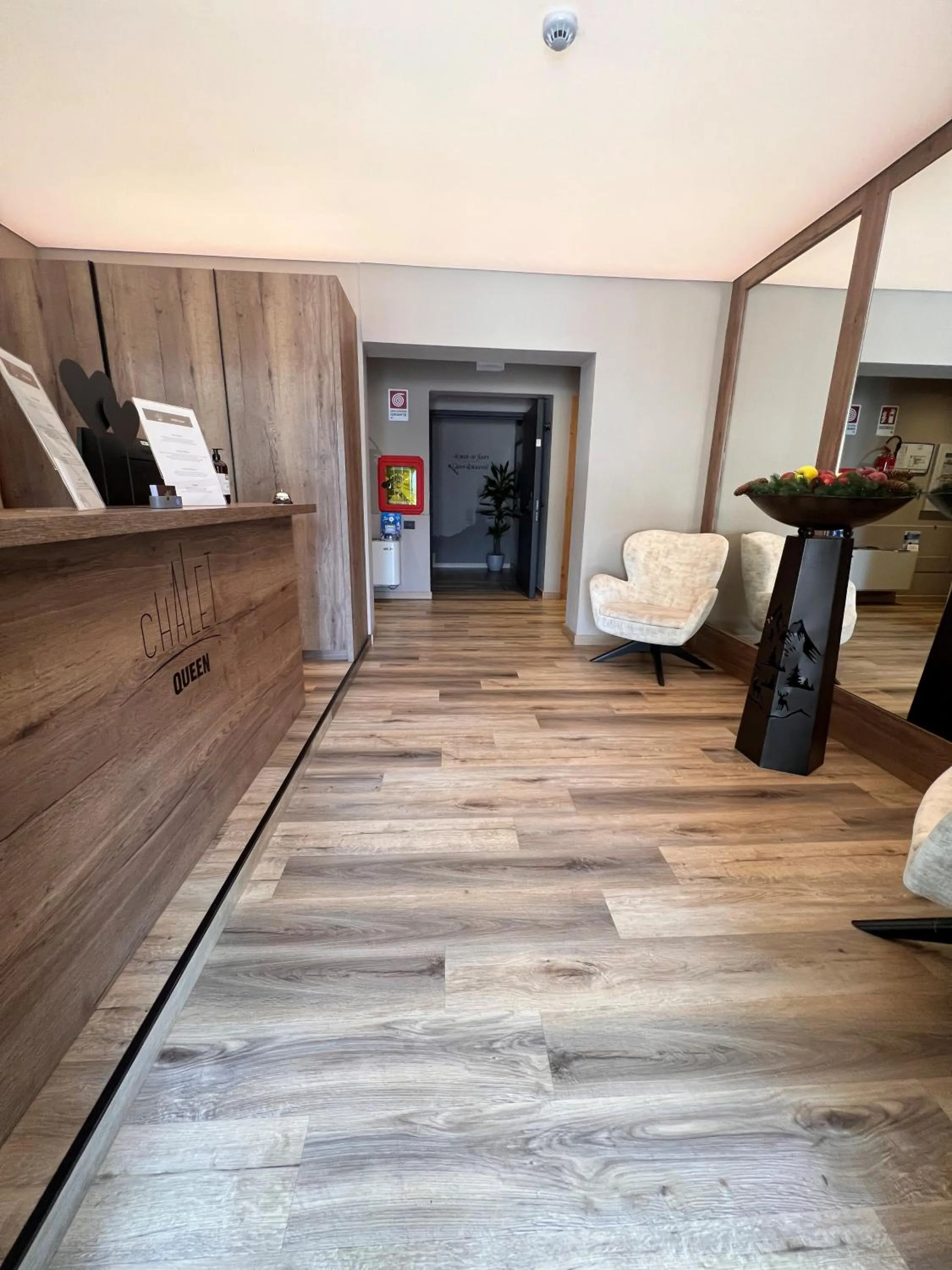 Lobby or reception in Chalet Queen