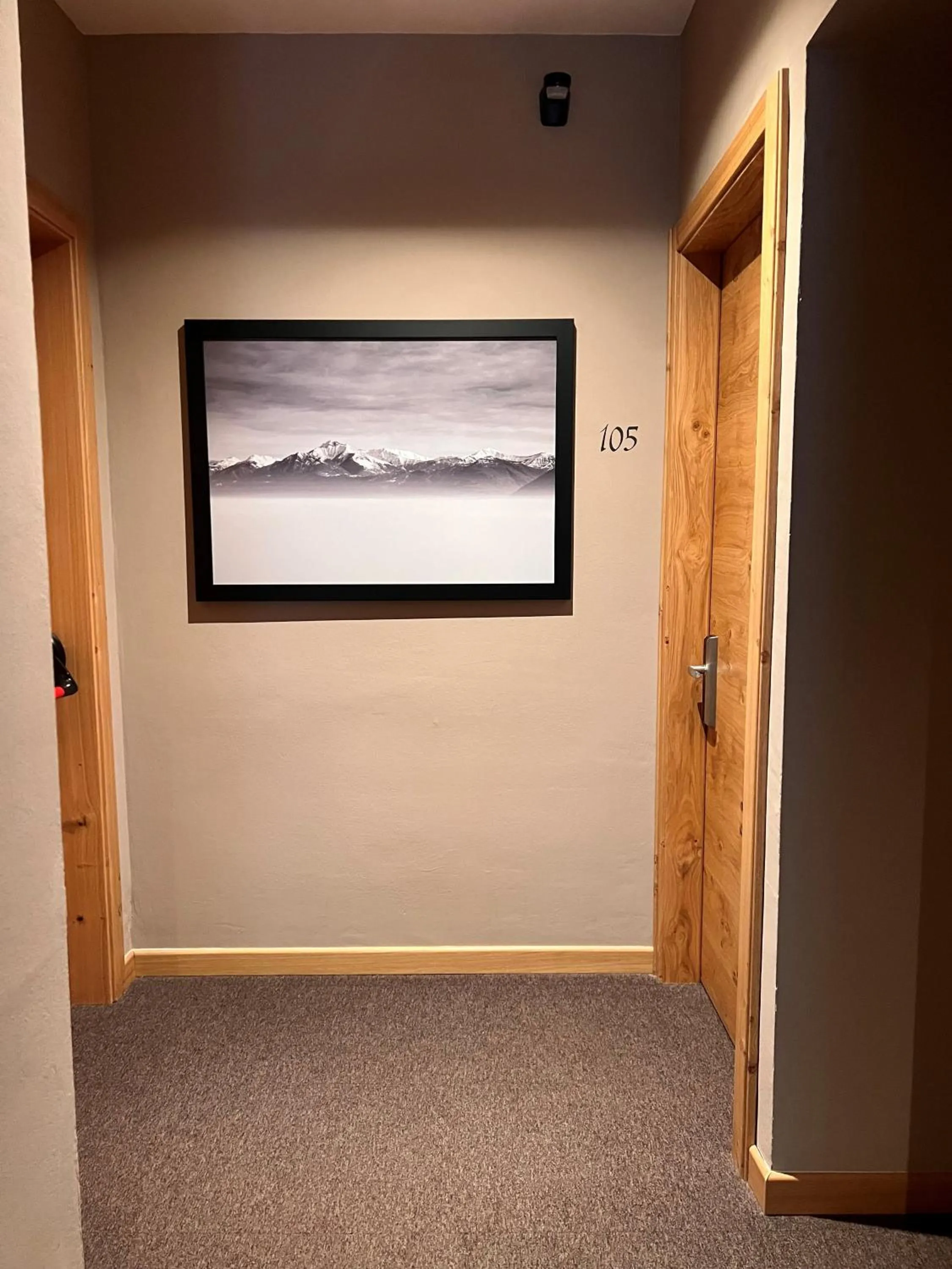 furniture in Chalet Queen